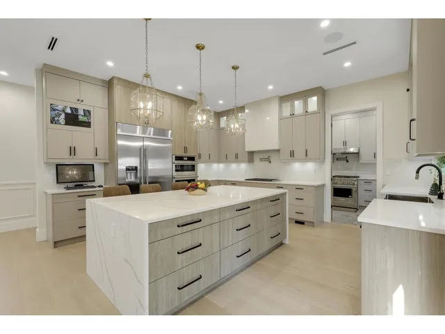 19632 31A AVENUE, Langley 3