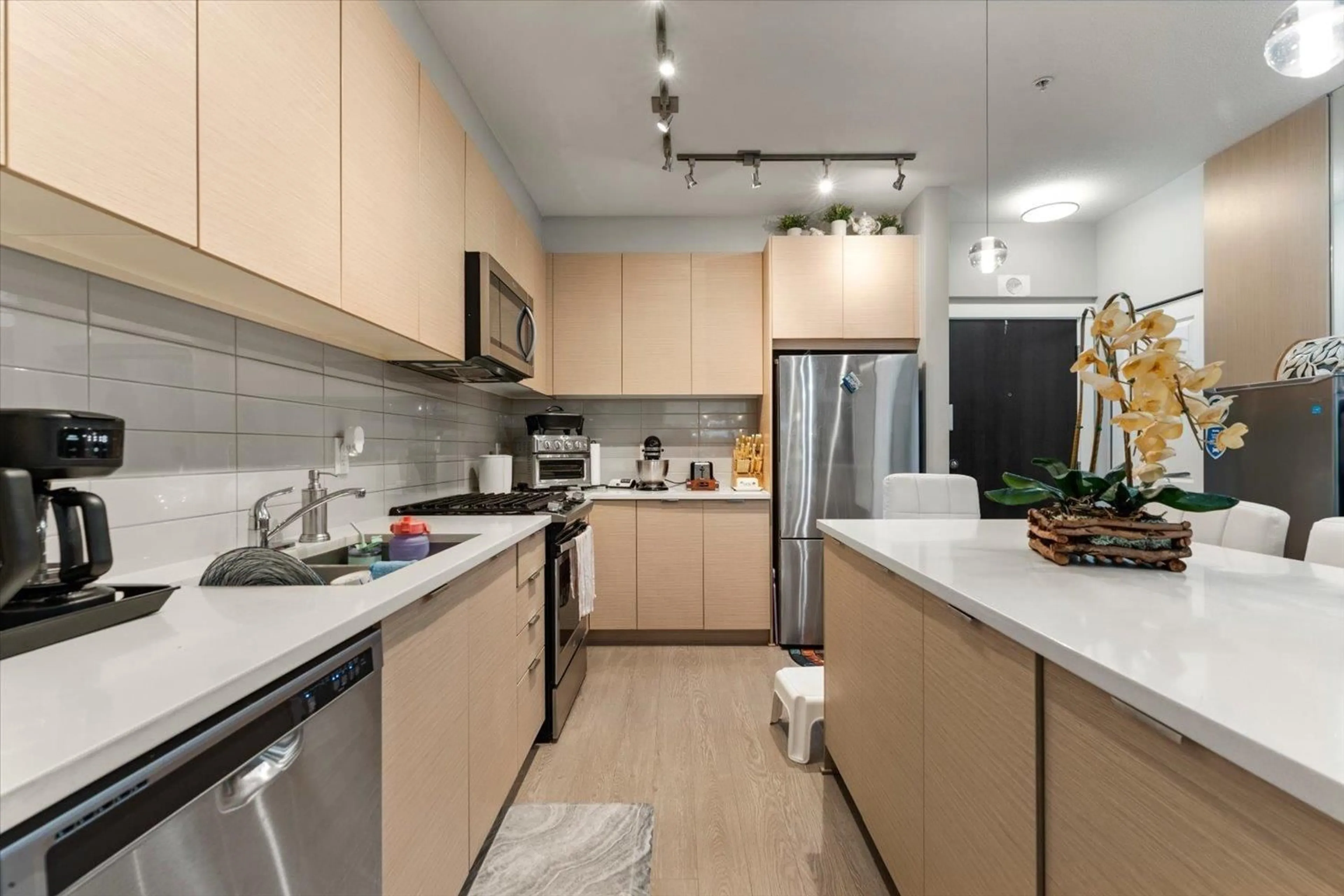 Standard kitchen, unknown for A110 - 8150 207 STREET, Langley British Columbia V2Y4J2