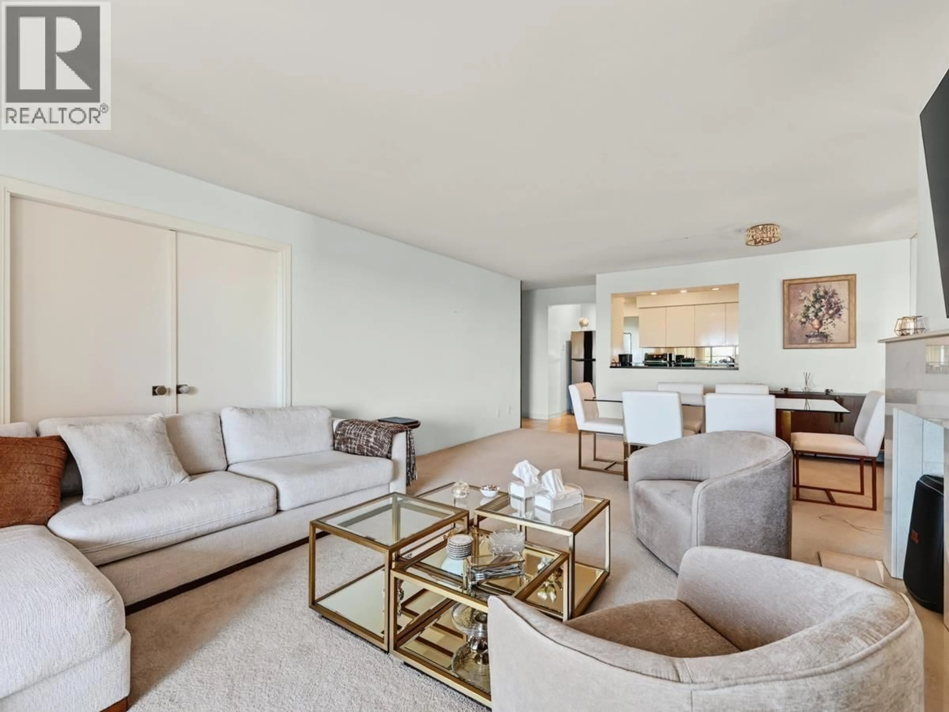 Living room with furniture, unknown for 33 - 2236 FOLKESTONE WAY, West Vancouver British Columbia V7S2X7