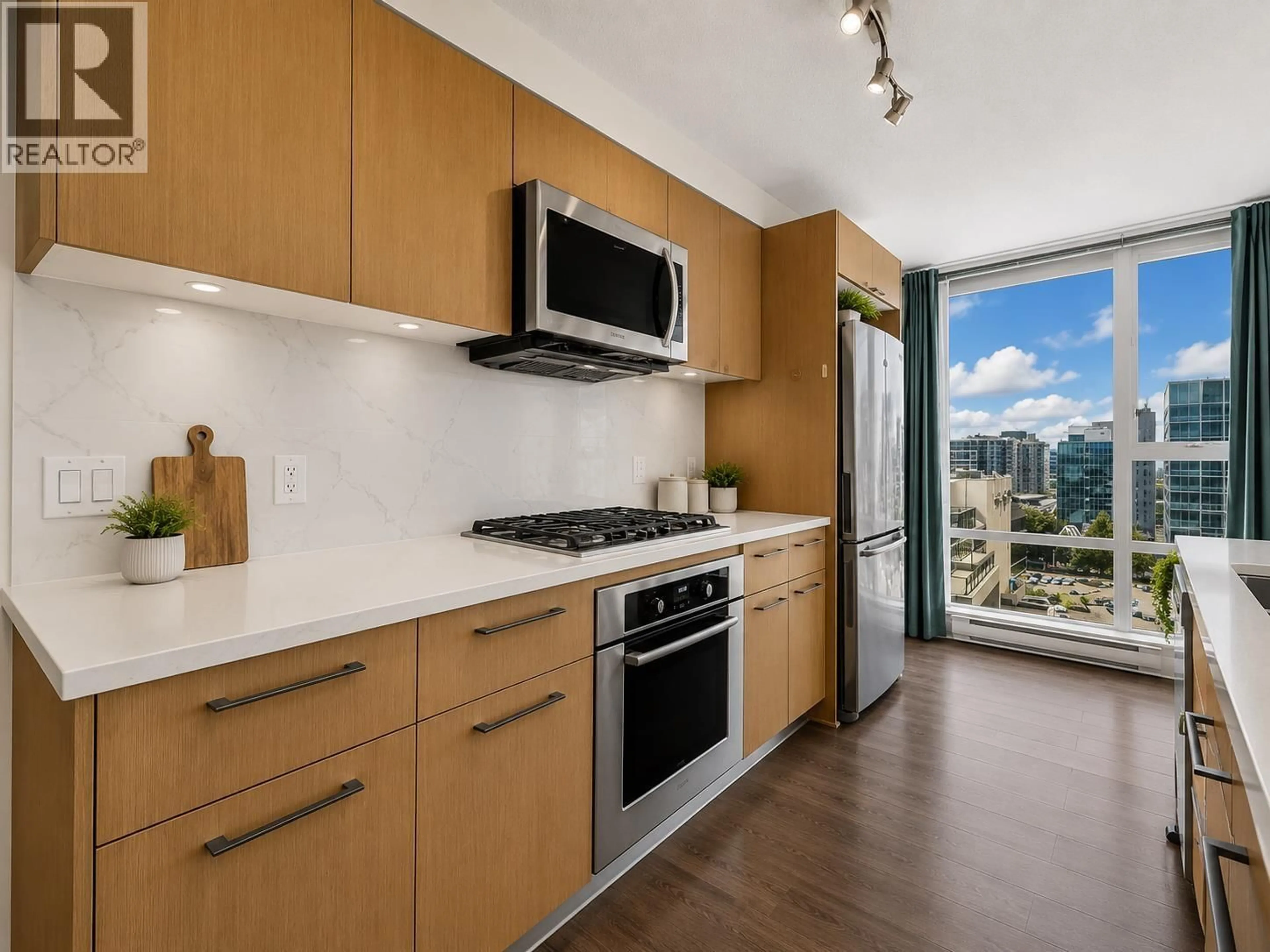 Standard kitchen, unknown for 1501 - 7988 ACKROYD ROAD, Richmond British Columbia V6X0K6