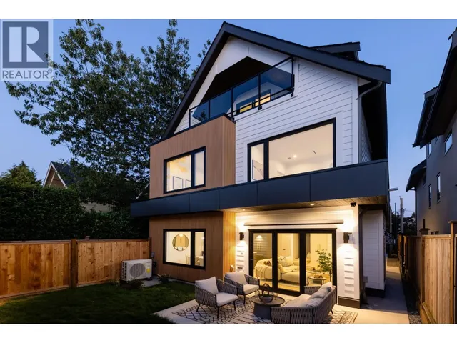 #2 - 1079 14TH AVENUE, Vancouver 1