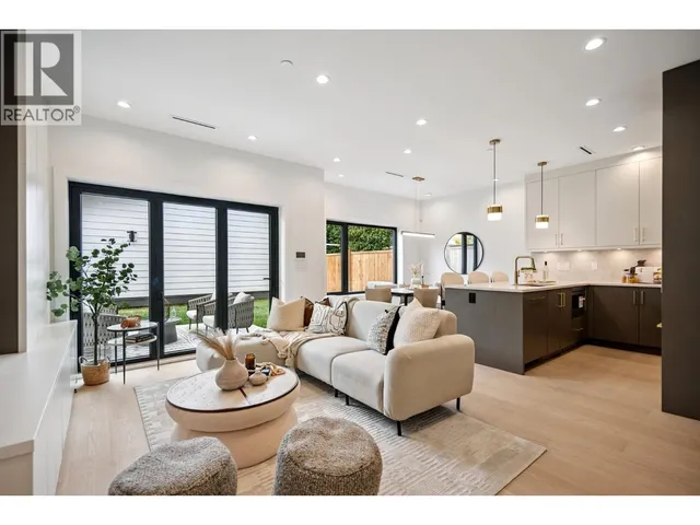 #2 - 1079 14TH AVENUE, Vancouver 4