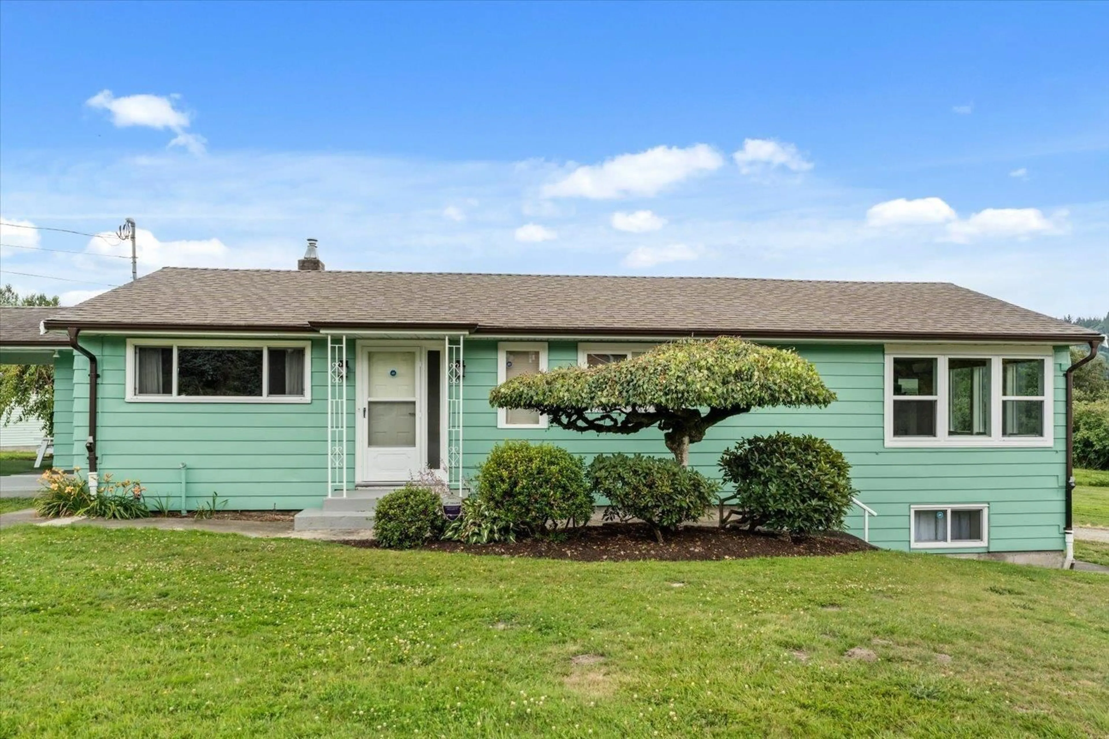 Home with vinyl exterior material, street for 29486 DONATELLI AVENUE, Mission British Columbia V4S1H7
