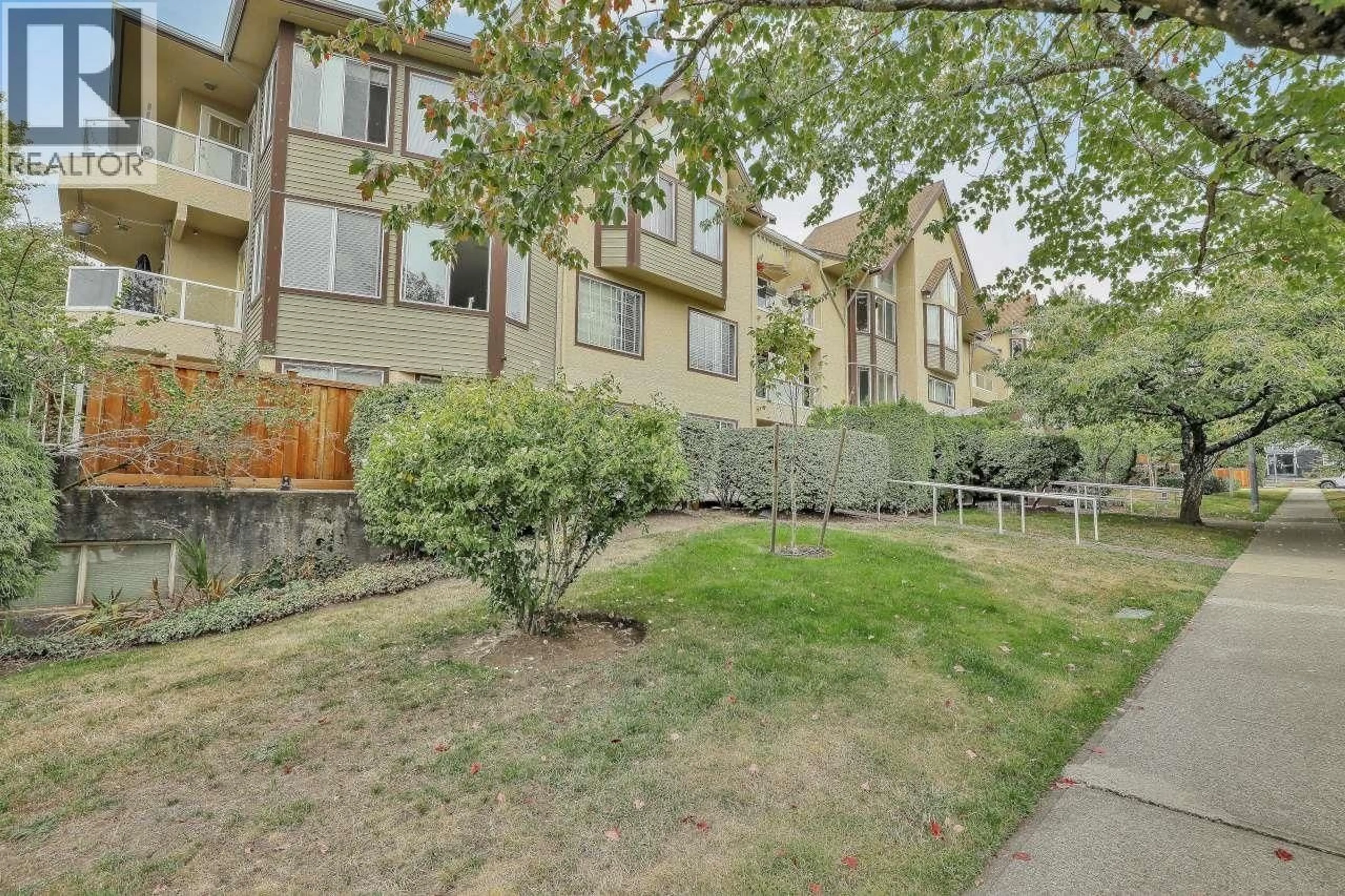 Patio, street for 112 - 1009 HOWAY STREET, New Westminster British Columbia V3M6R1