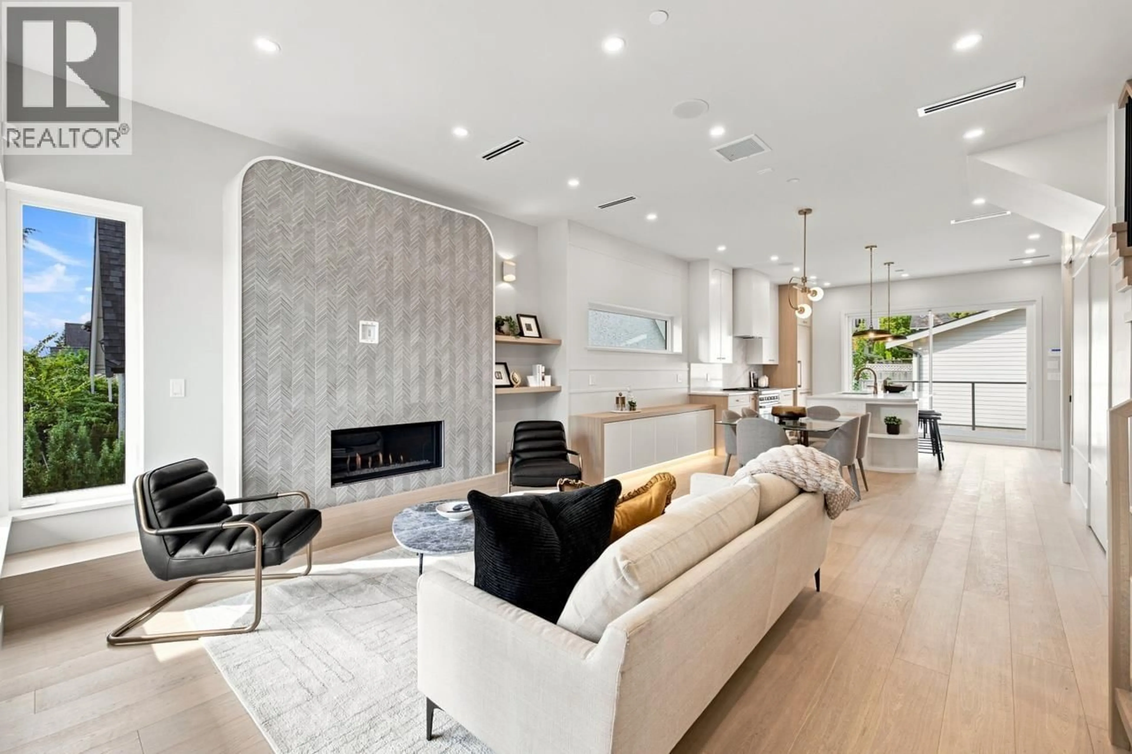Living room with furniture, unknown for 3549 38TH AVENUE, Vancouver British Columbia V6N2X9