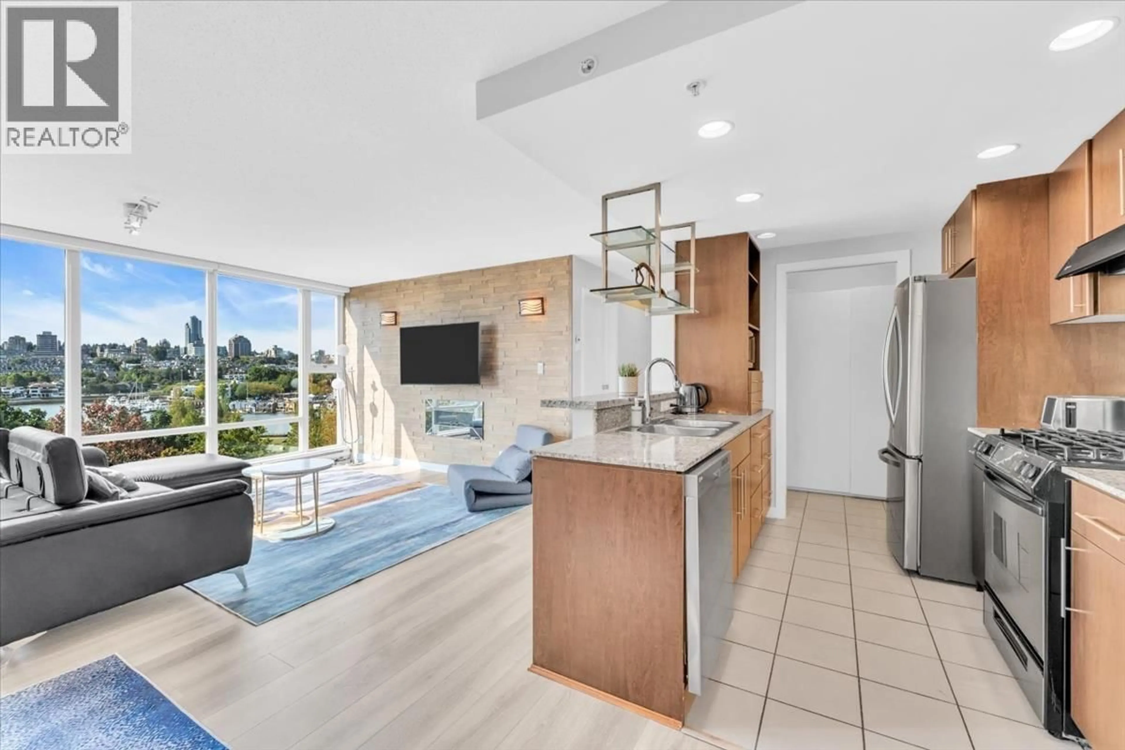 Open concept kitchen, ceramic/tile floor for 705 - 583 BEACH CRESCENT, Vancouver British Columbia V6Z3E6