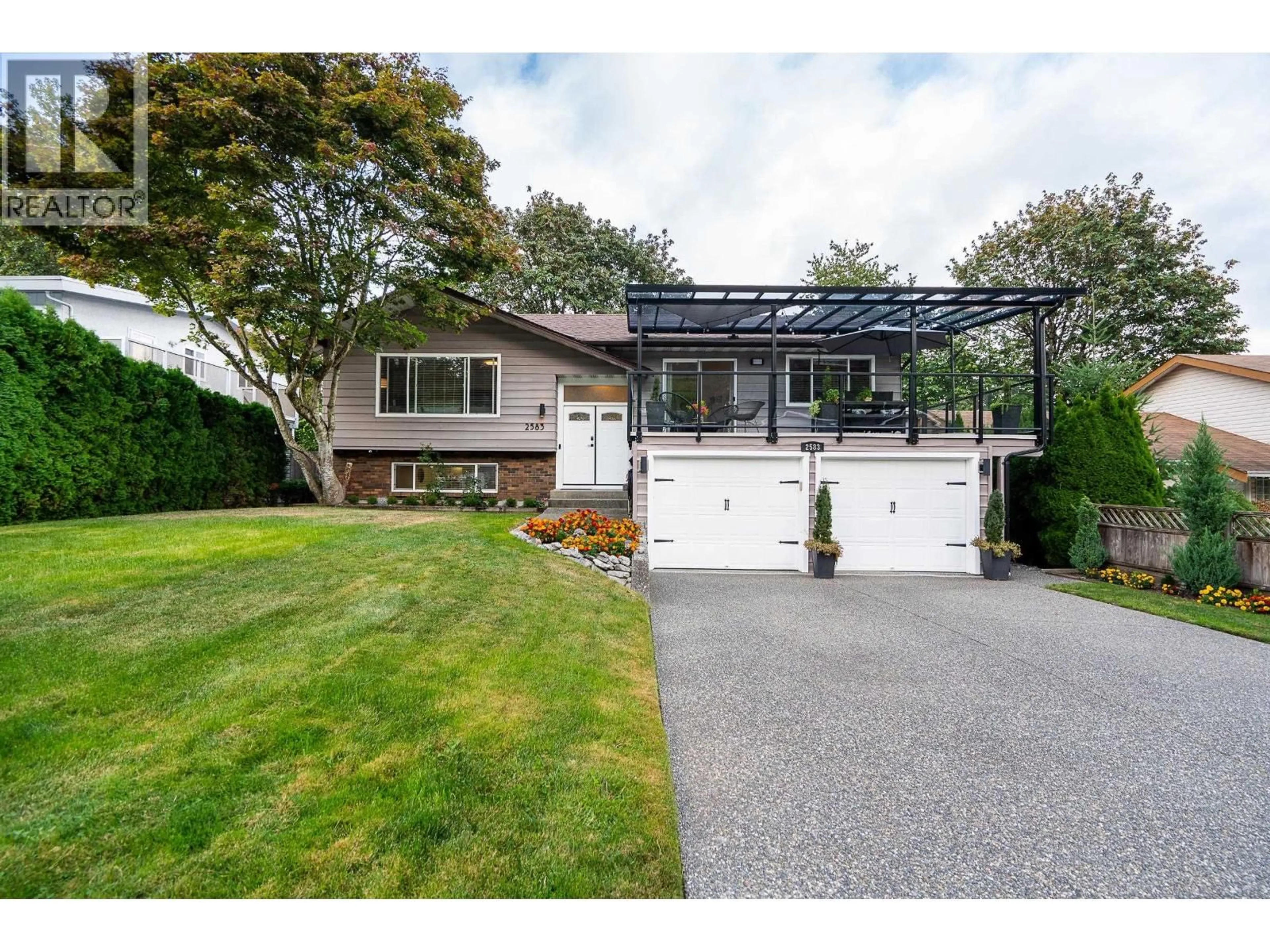 Home with vinyl exterior material, street for 2583 PASSAGE DRIVE, Coquitlam British Columbia V3H3H3