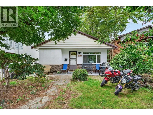 2357 HAWTHORNE AVENUE, Port Coquitlam 5