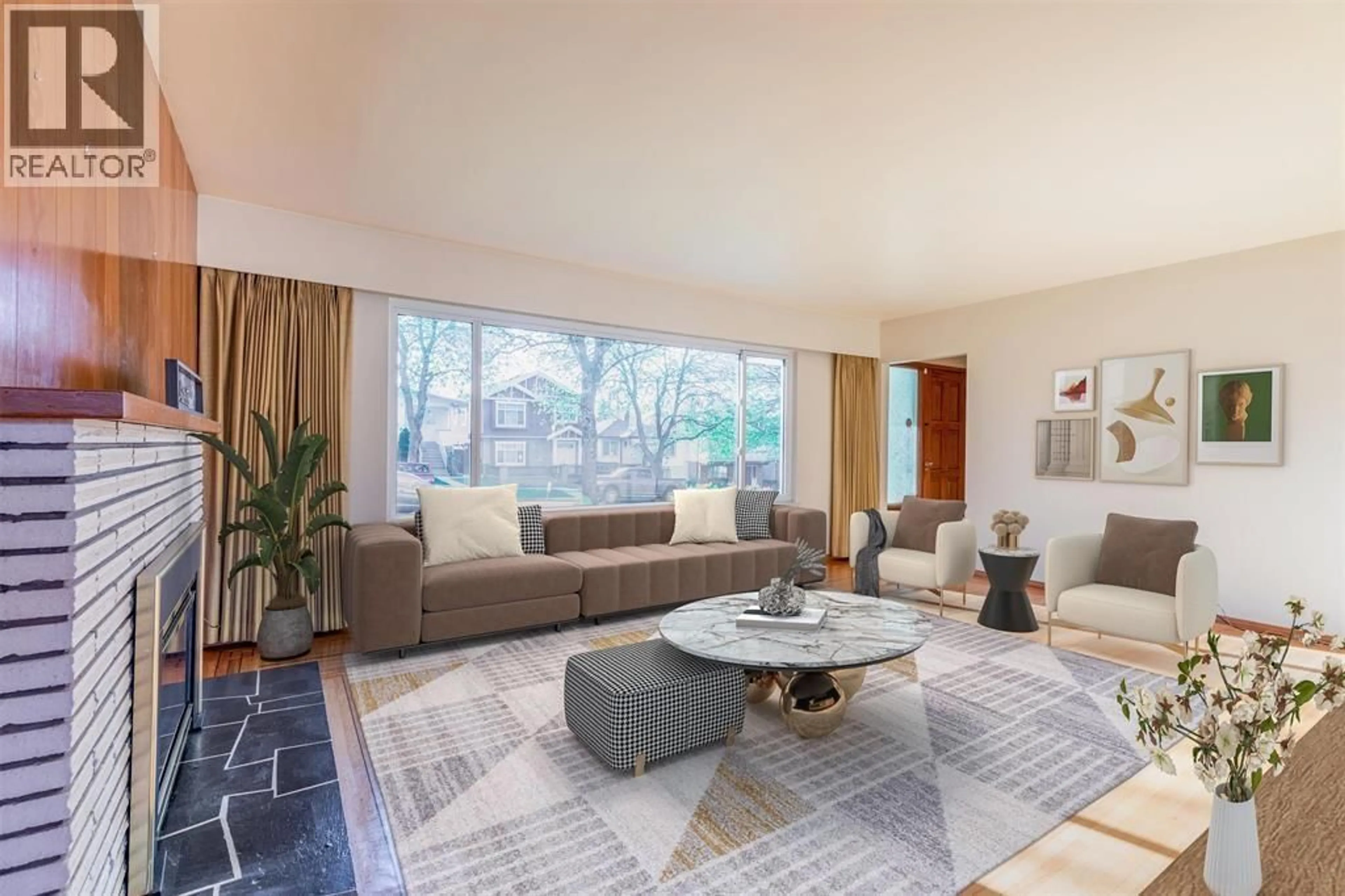 Living room with furniture, unknown for 5482 RHODES STREET, Vancouver British Columbia V5R3N9