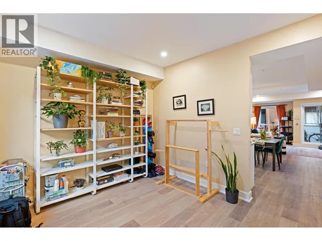 213 - 37808 THIRD AVENUE, Squamish 5