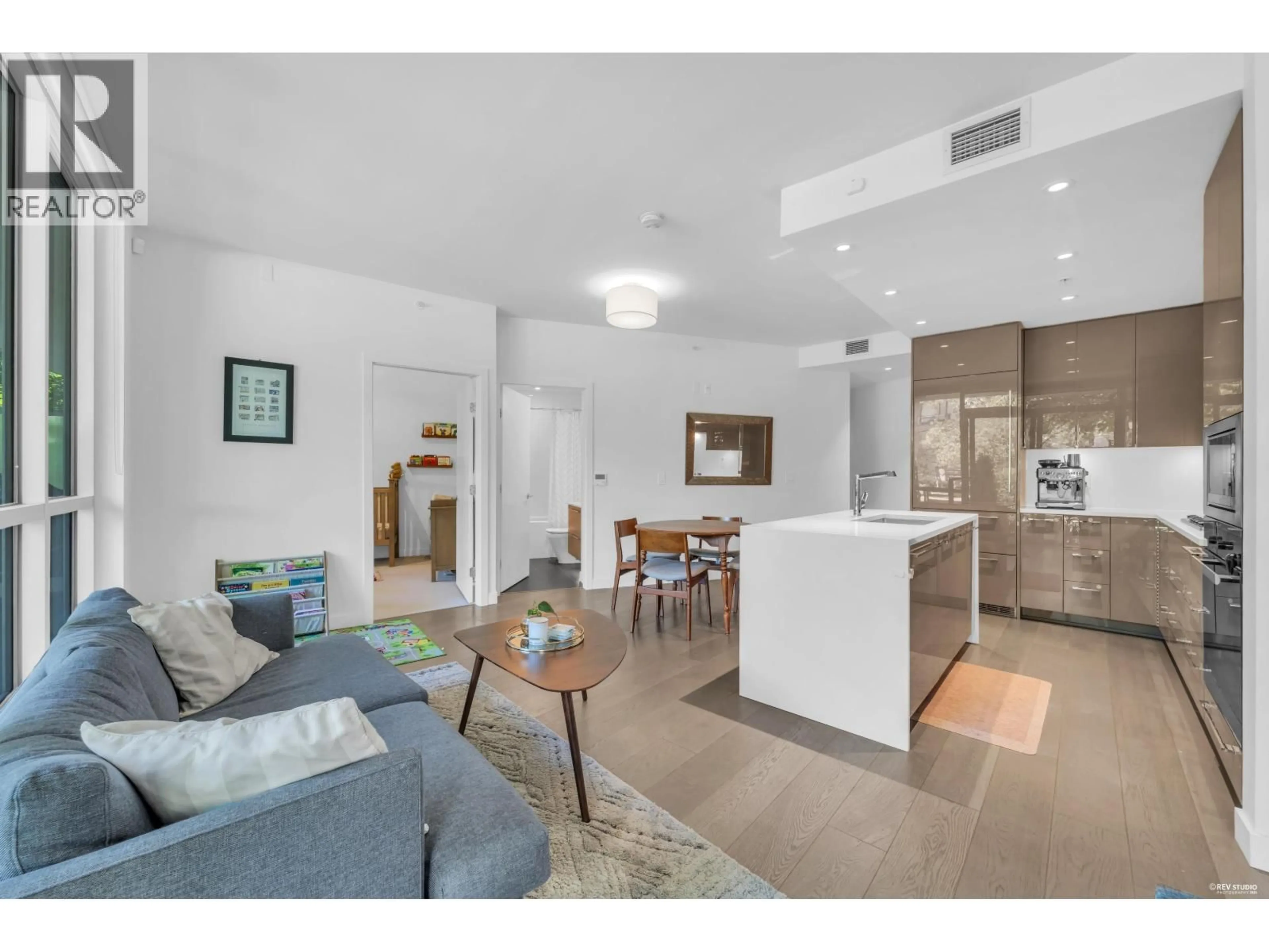 Open concept kitchen, unknown for 107 - 5189 CAMBIE STREET, Vancouver British Columbia V5Z0J4