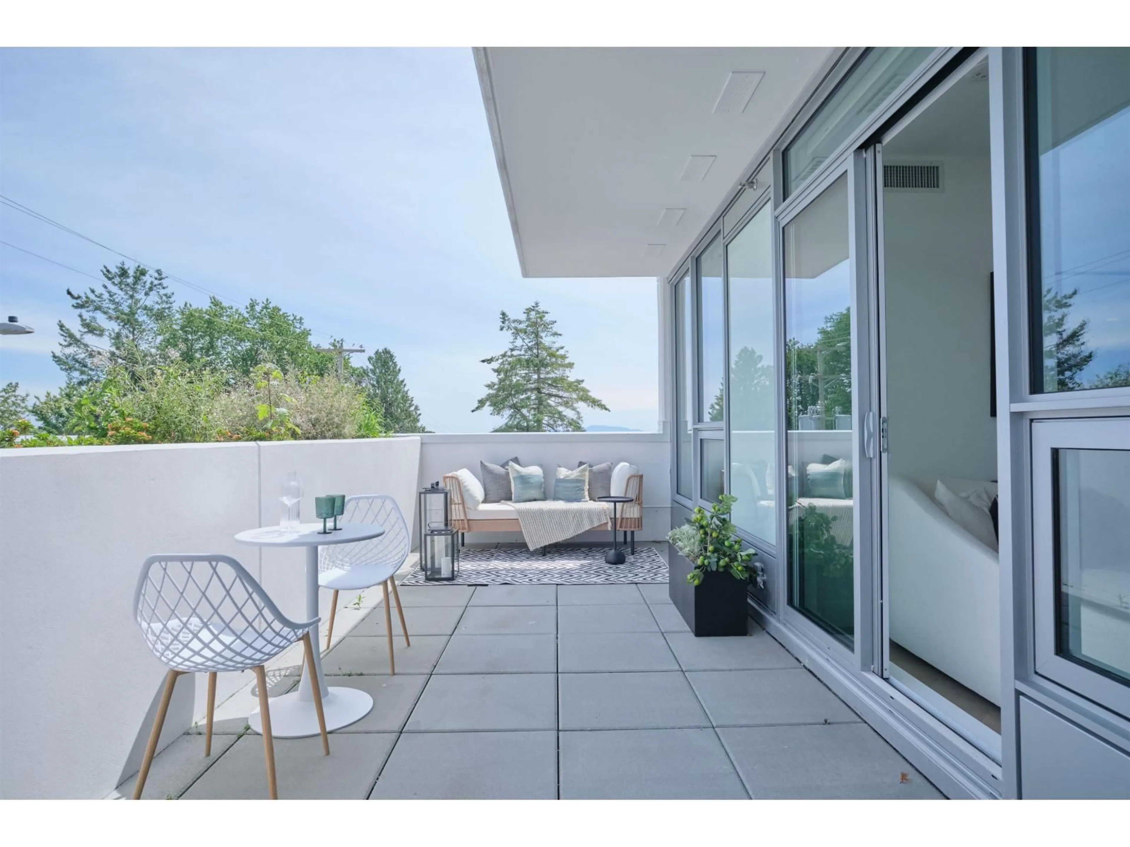 Patio, water/lake/river/ocean view for 208 - 1342 JOHNSTON ROAD, White Rock British Columbia V4B0C7