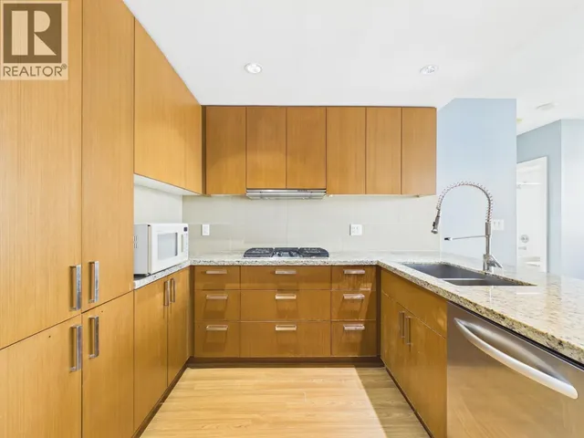 2207 - 1155 THE HIGH STREET, Coquitlam 5