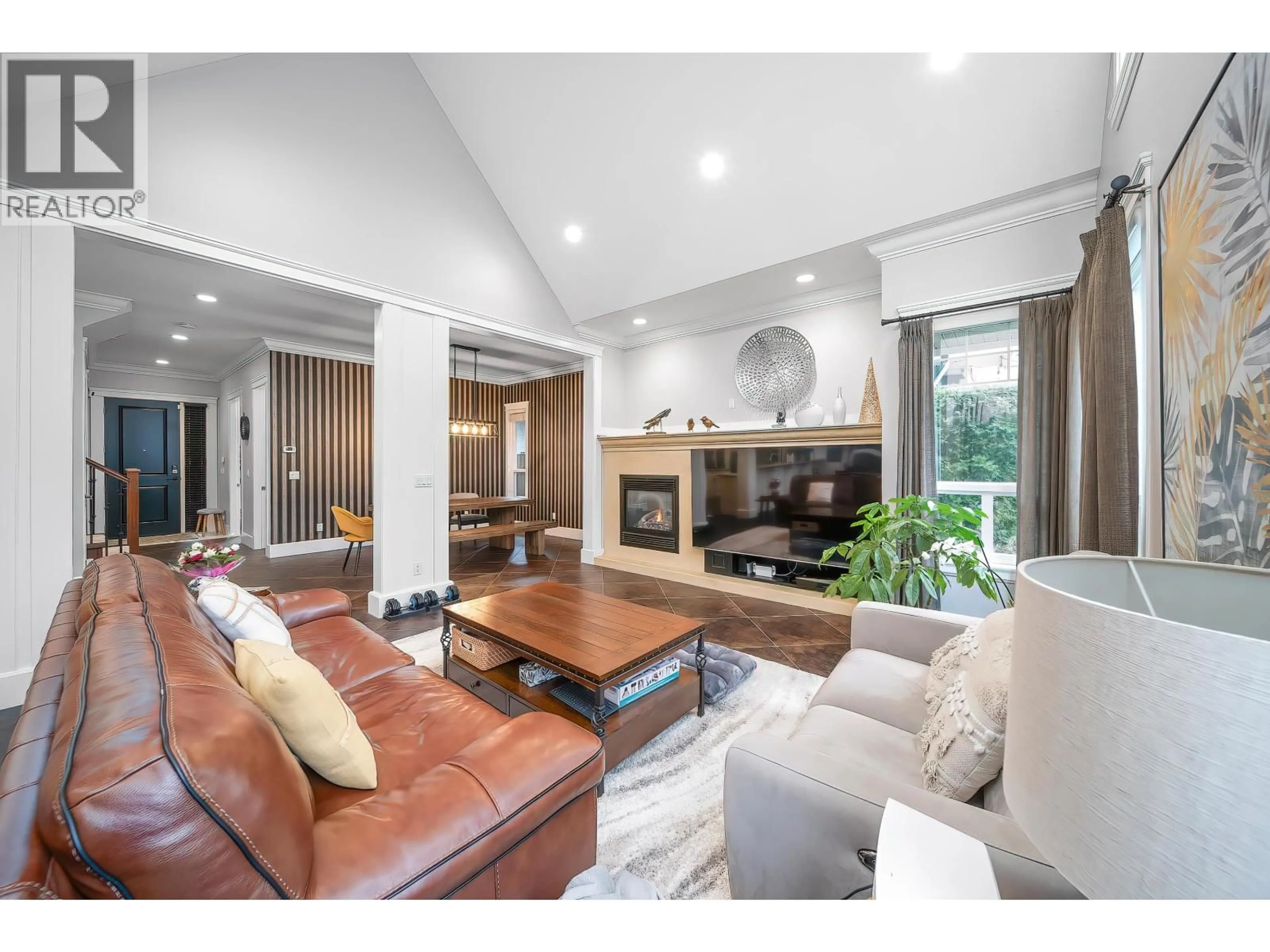 Living room with furniture, unknown for 5835 FAIR WYND, Delta British Columbia V4K5H1