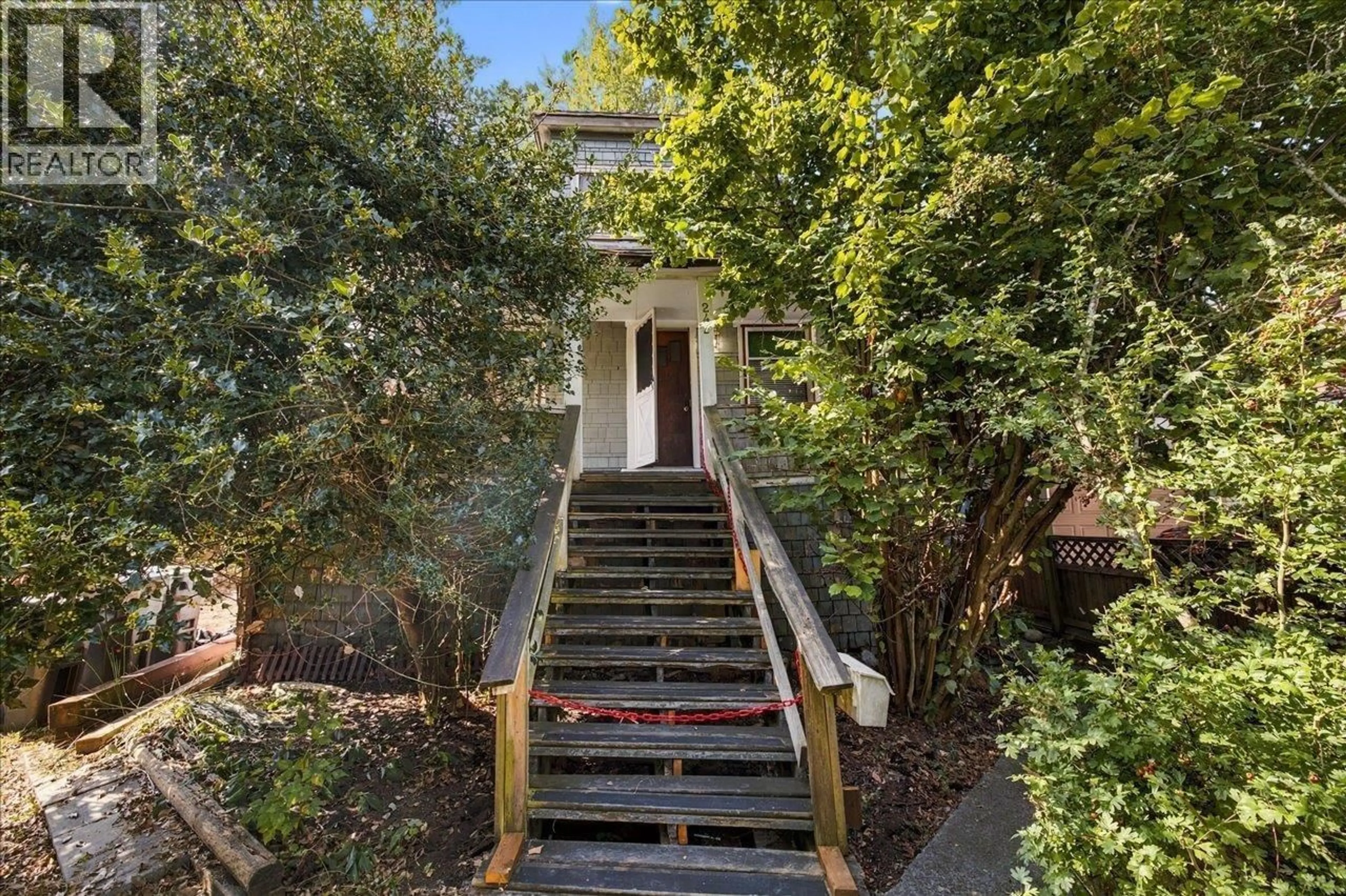 Unknown for 242 BOYNE STREET, New Westminster British Columbia V3M5J8