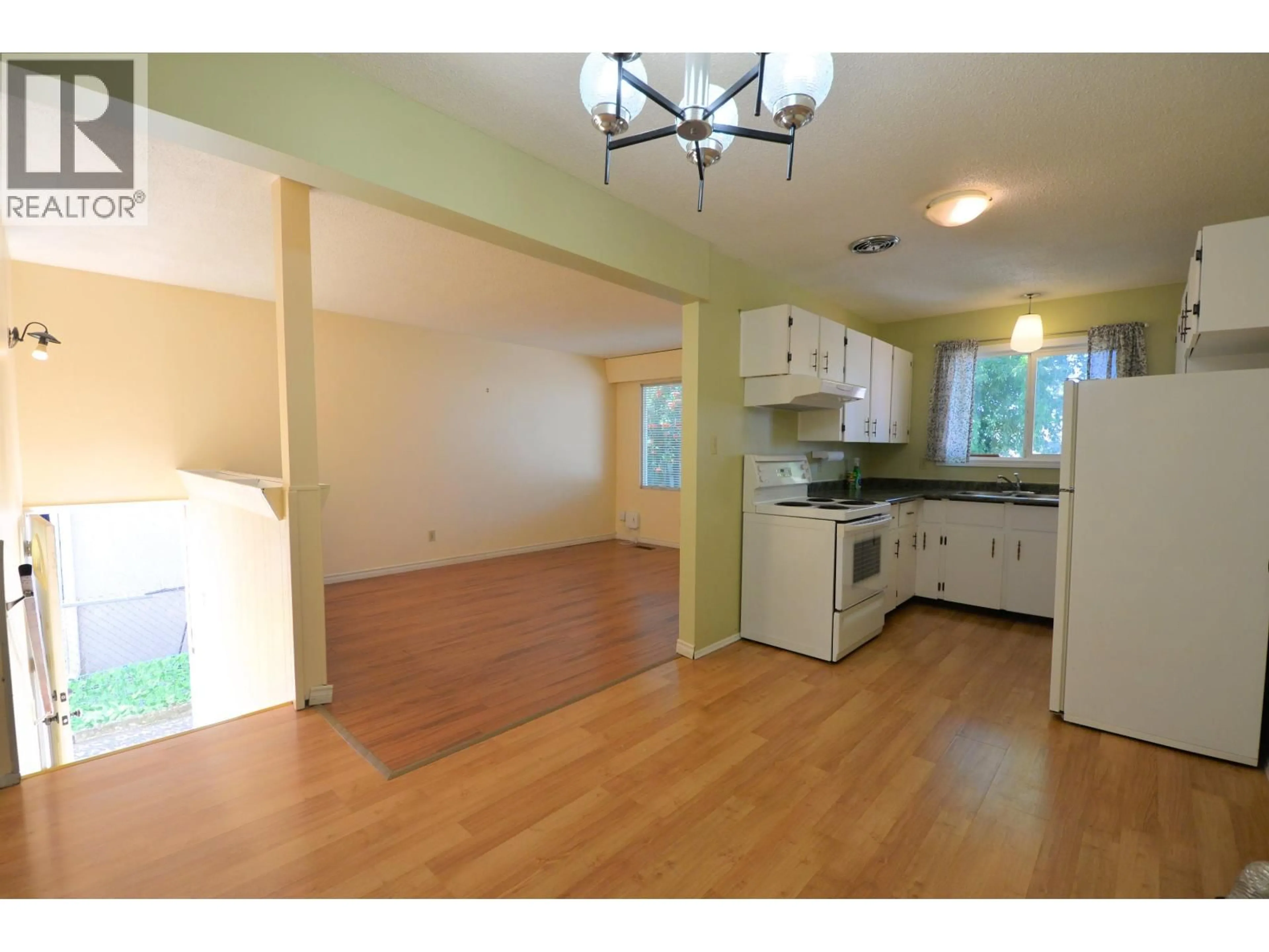 Unknown for 2263 NORWOOD STREET, Prince George British Columbia V2L1Y2