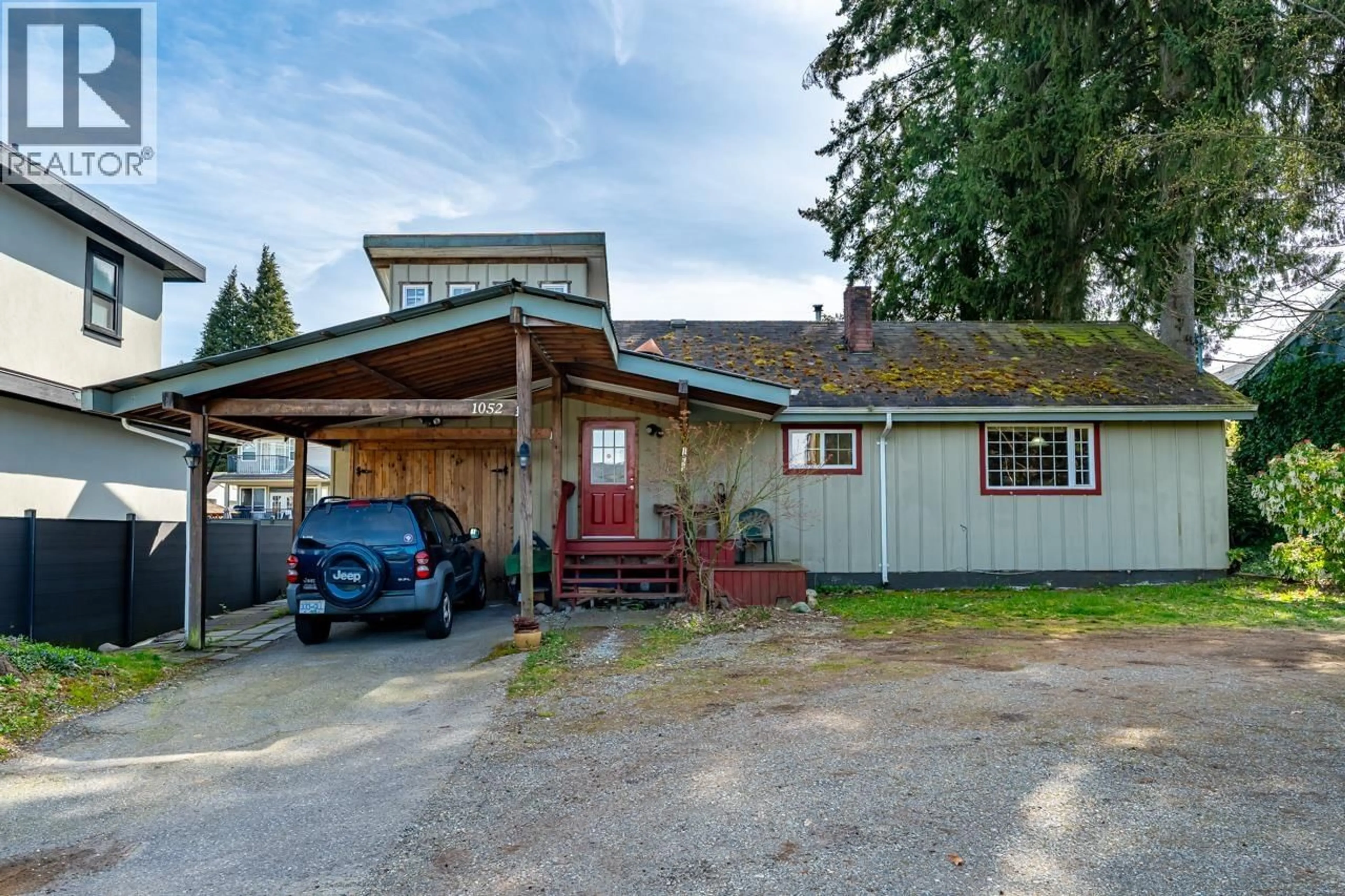 Unknown for 1052 COMO LAKE AVENUE, Coquitlam British Columbia V3J3N8