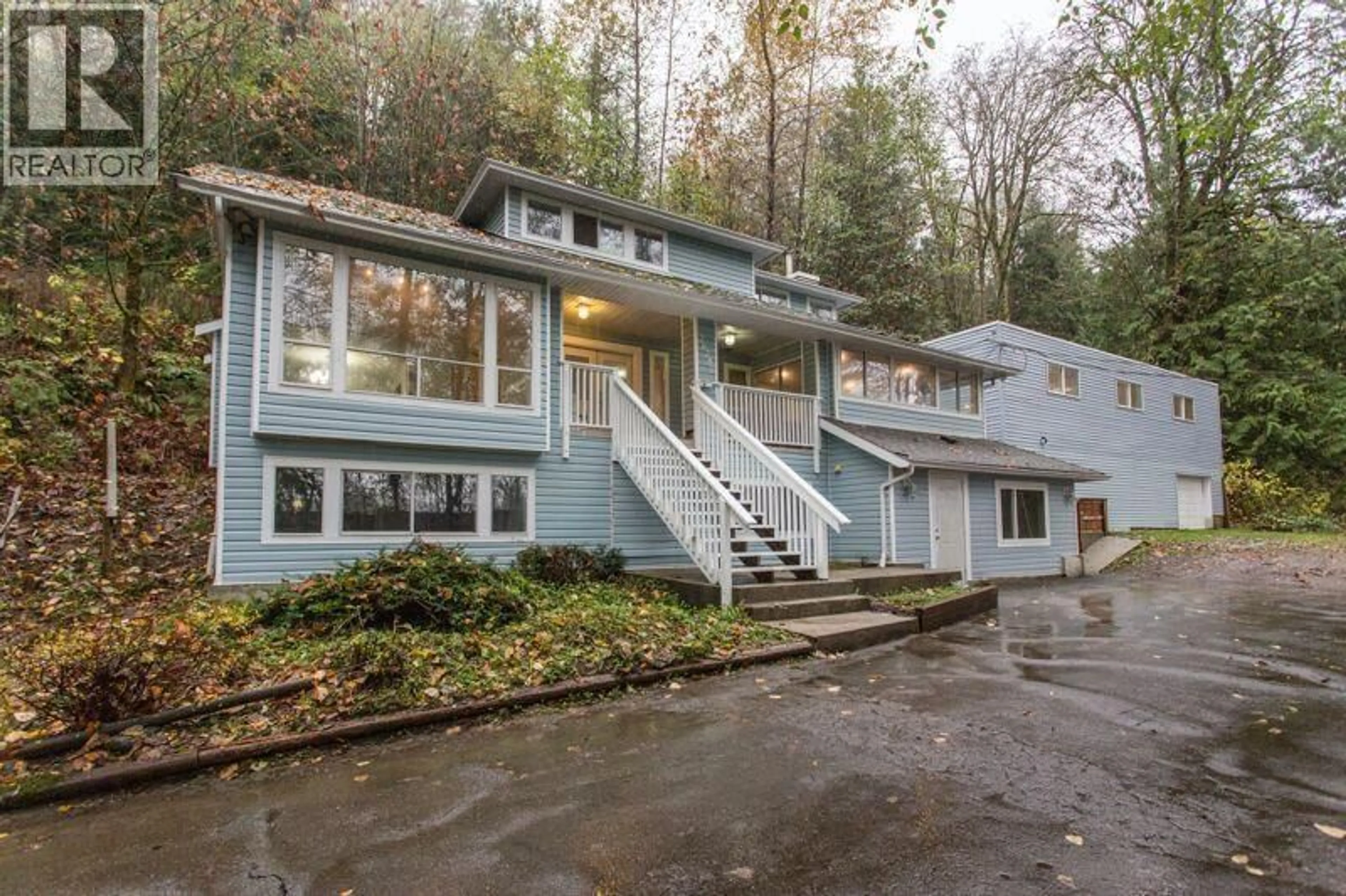Home with vinyl exterior material, unknown for 26280 GRANT AVENUE, Maple Ridge British Columbia V2W1H2