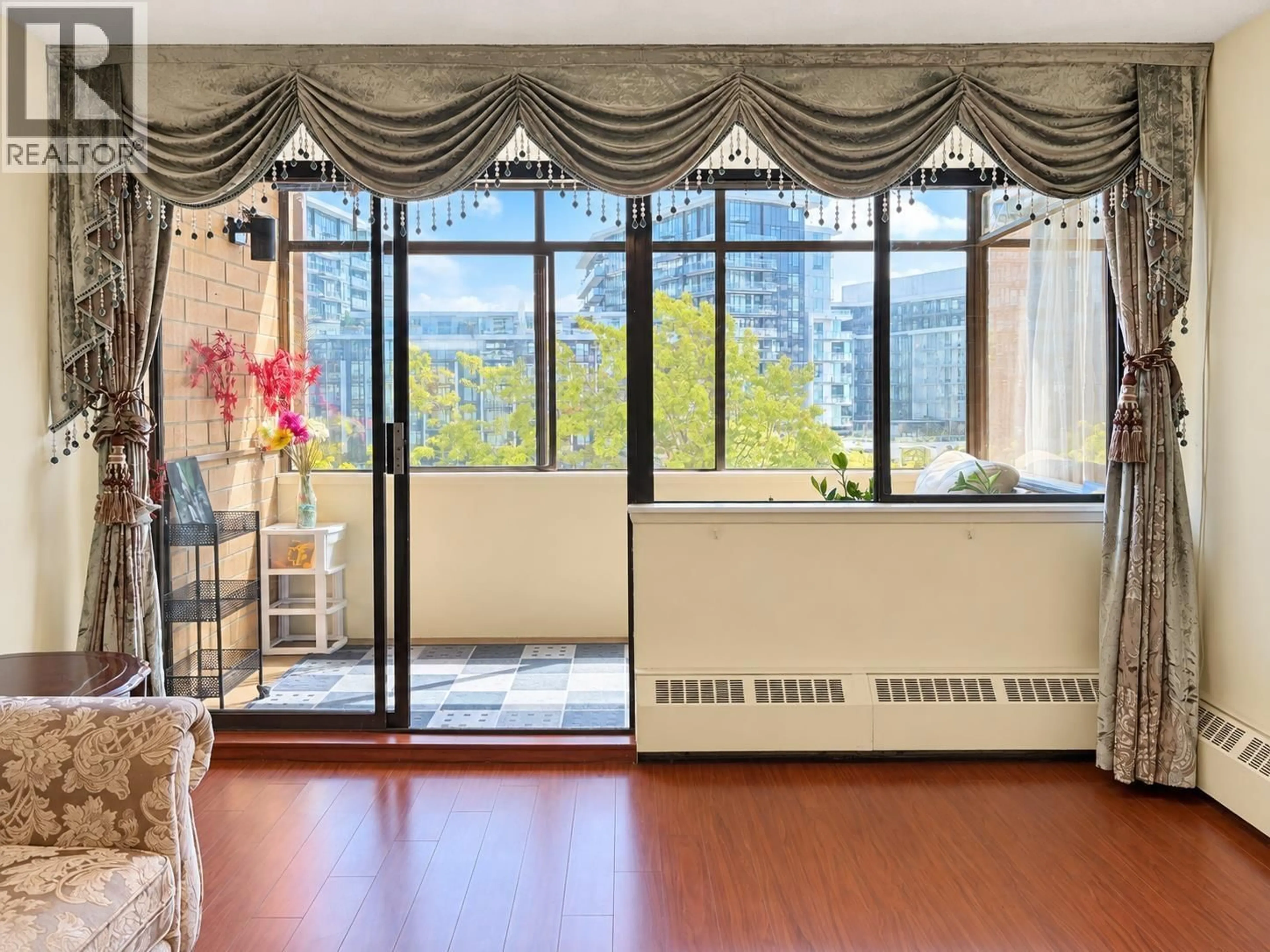 Unknown for 812 - 6611 MINORU BOULEVARD, Richmond British Columbia V6Y1Y9