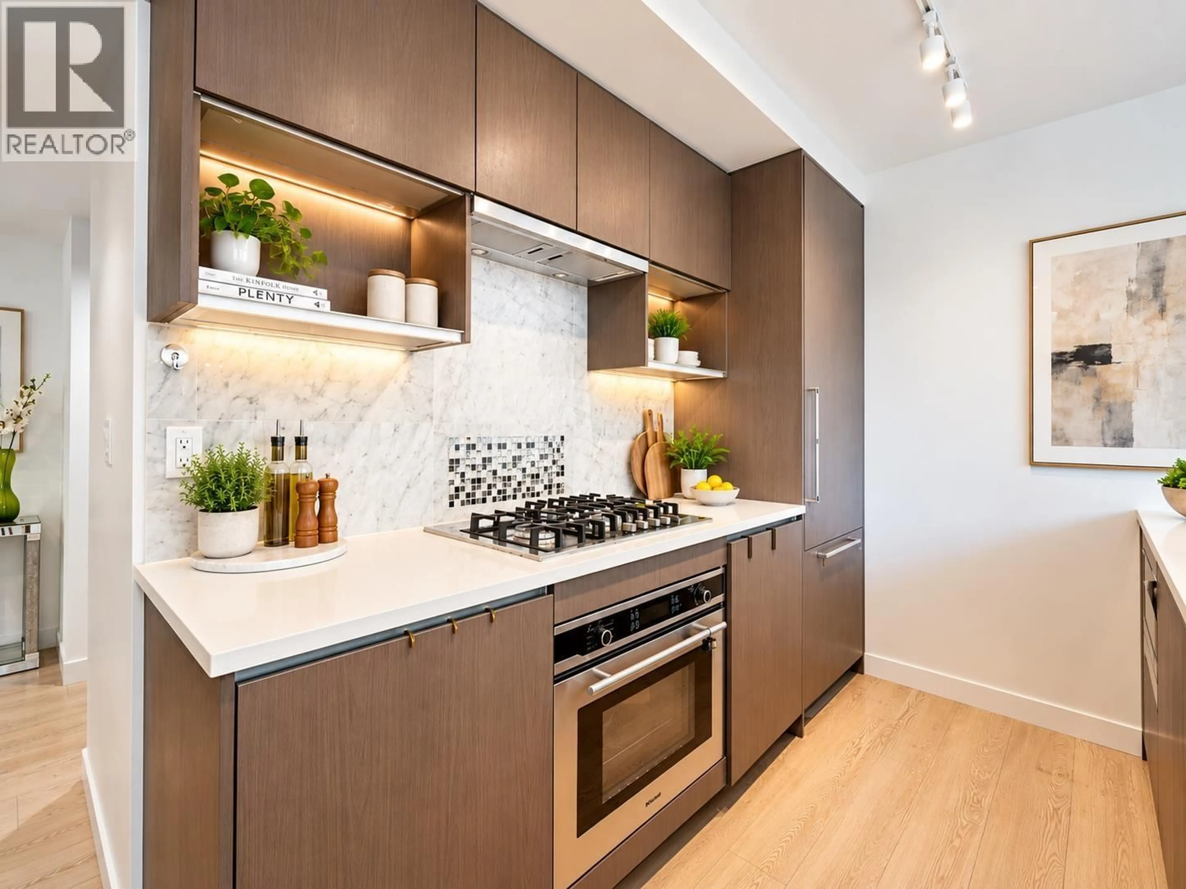 Contemporary kitchen, unknown for 1031 - 8988 PATTERSON ROAD, Richmond British Columbia V6X0R2