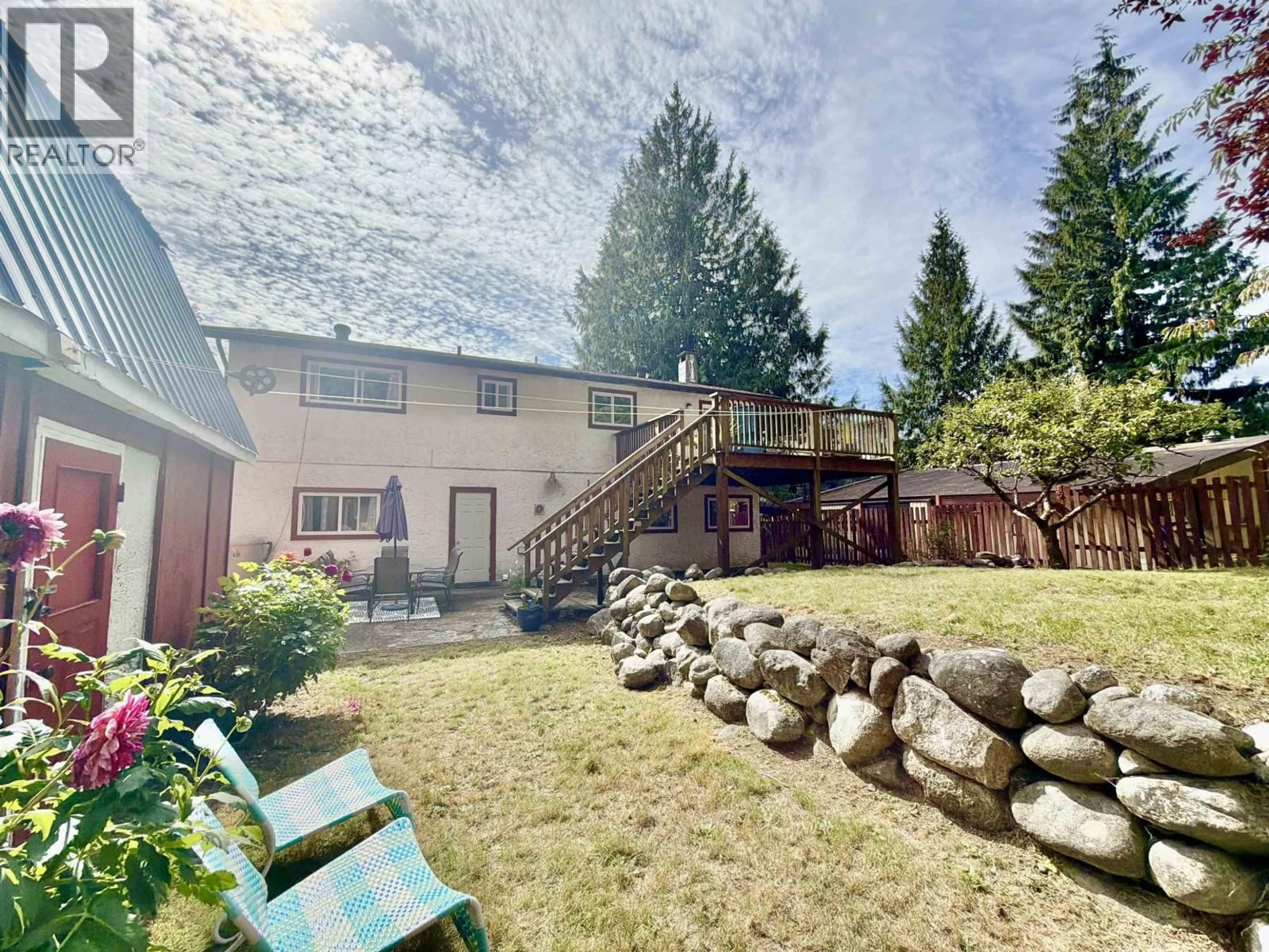 A pic from outside/outdoor area/front of a property/back of a property/a pic from drone, mountain view for 1044 FIRCREST ROAD, Gibsons British Columbia V0N1V4