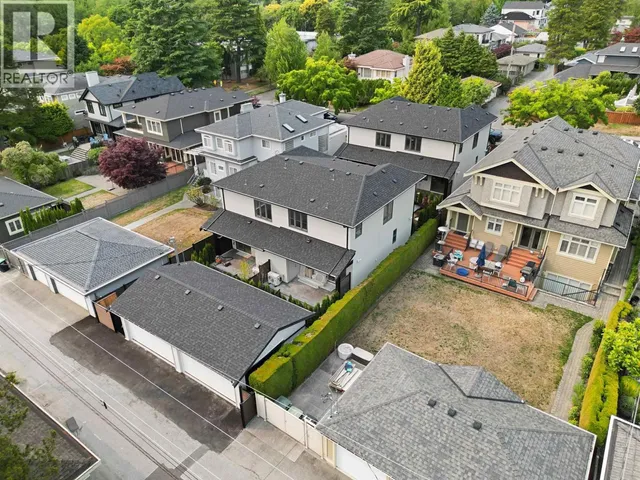 1 - 1958 60TH AVENUE, Vancouver 4