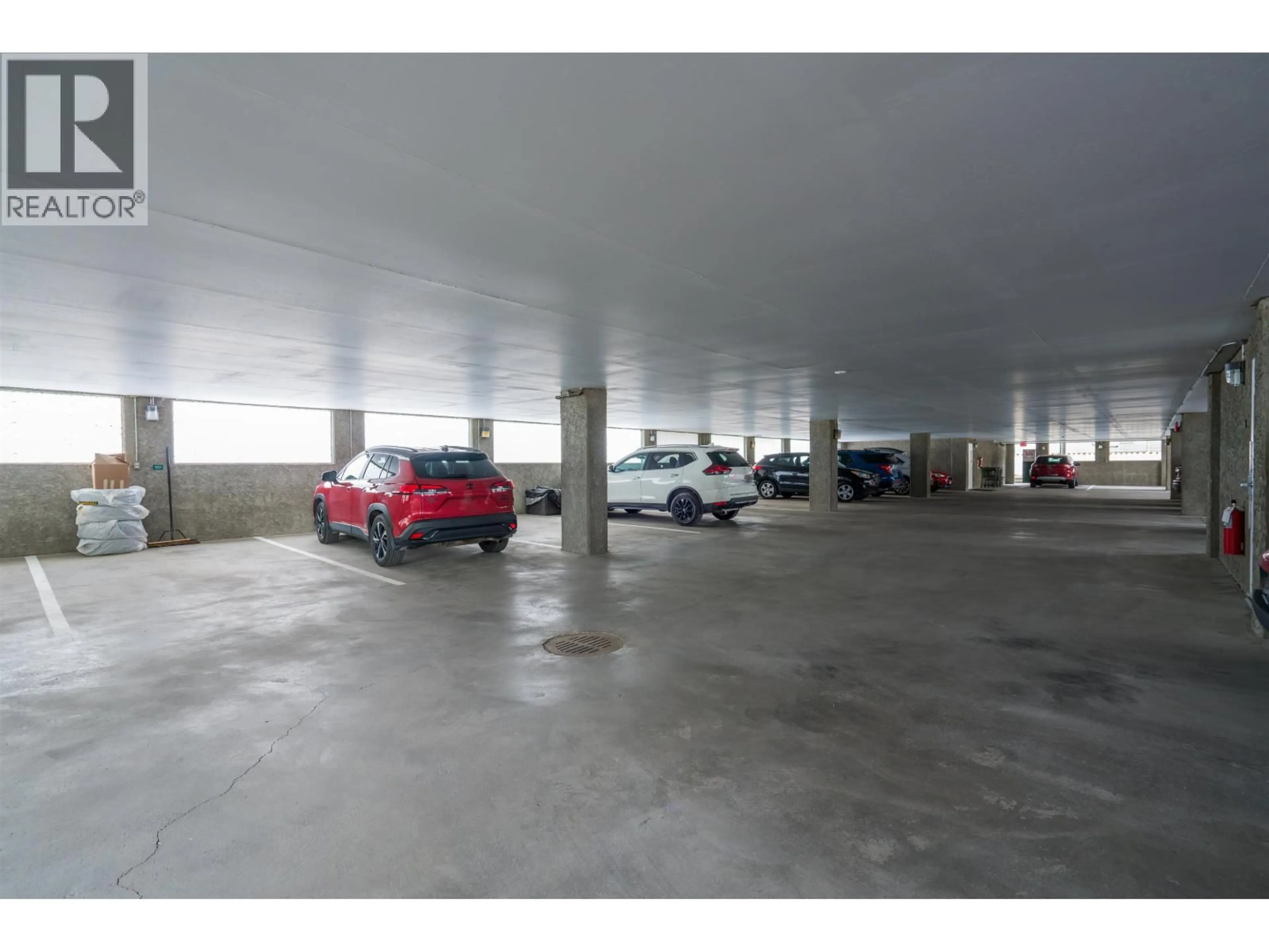 Parking for 205 - 1963 6TH AVENUE, Prince George British Columbia V2L3N5