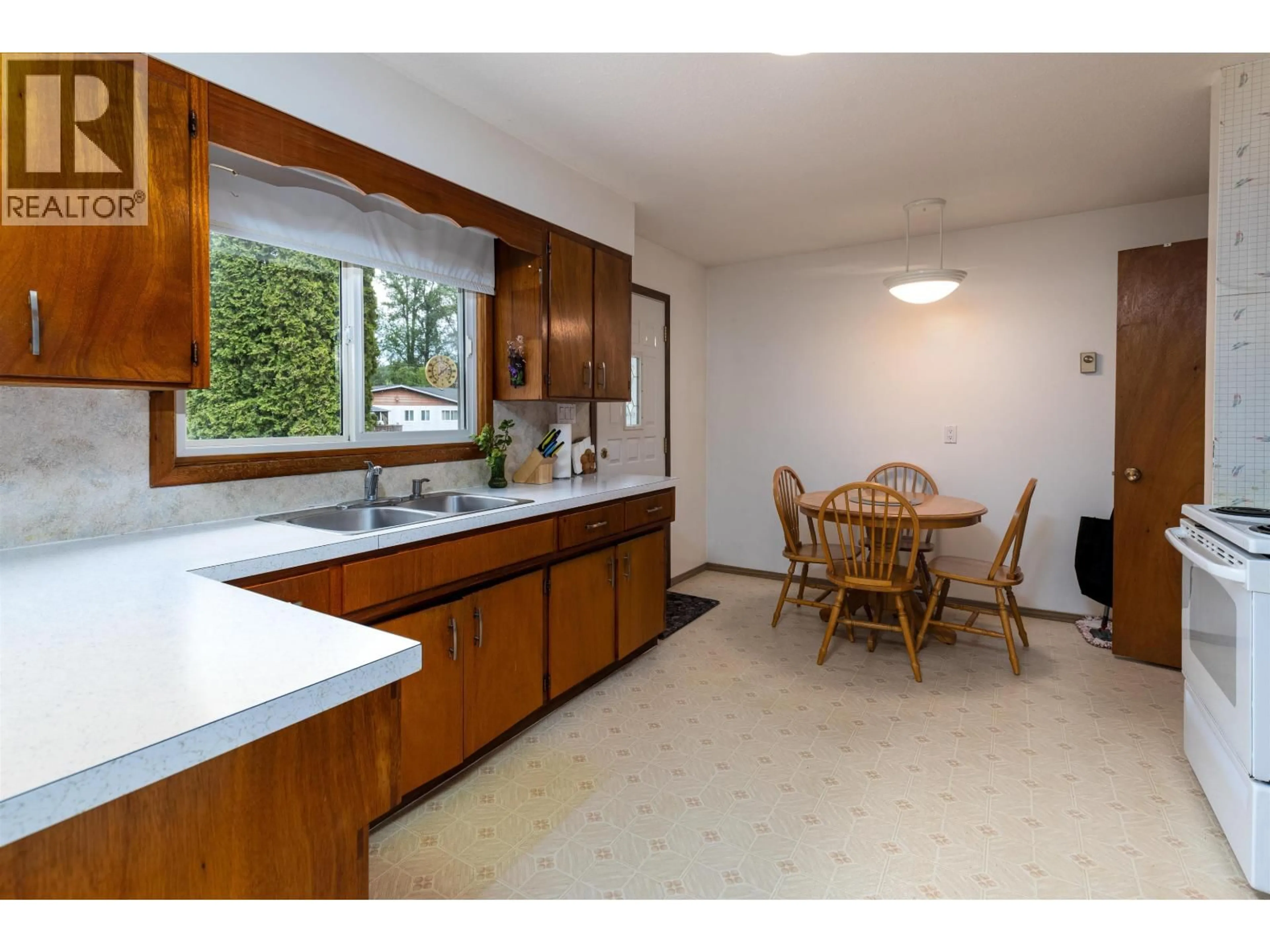 Unknown for 2214 EVERGREEN STREET, Terrace British Columbia V8G2P8