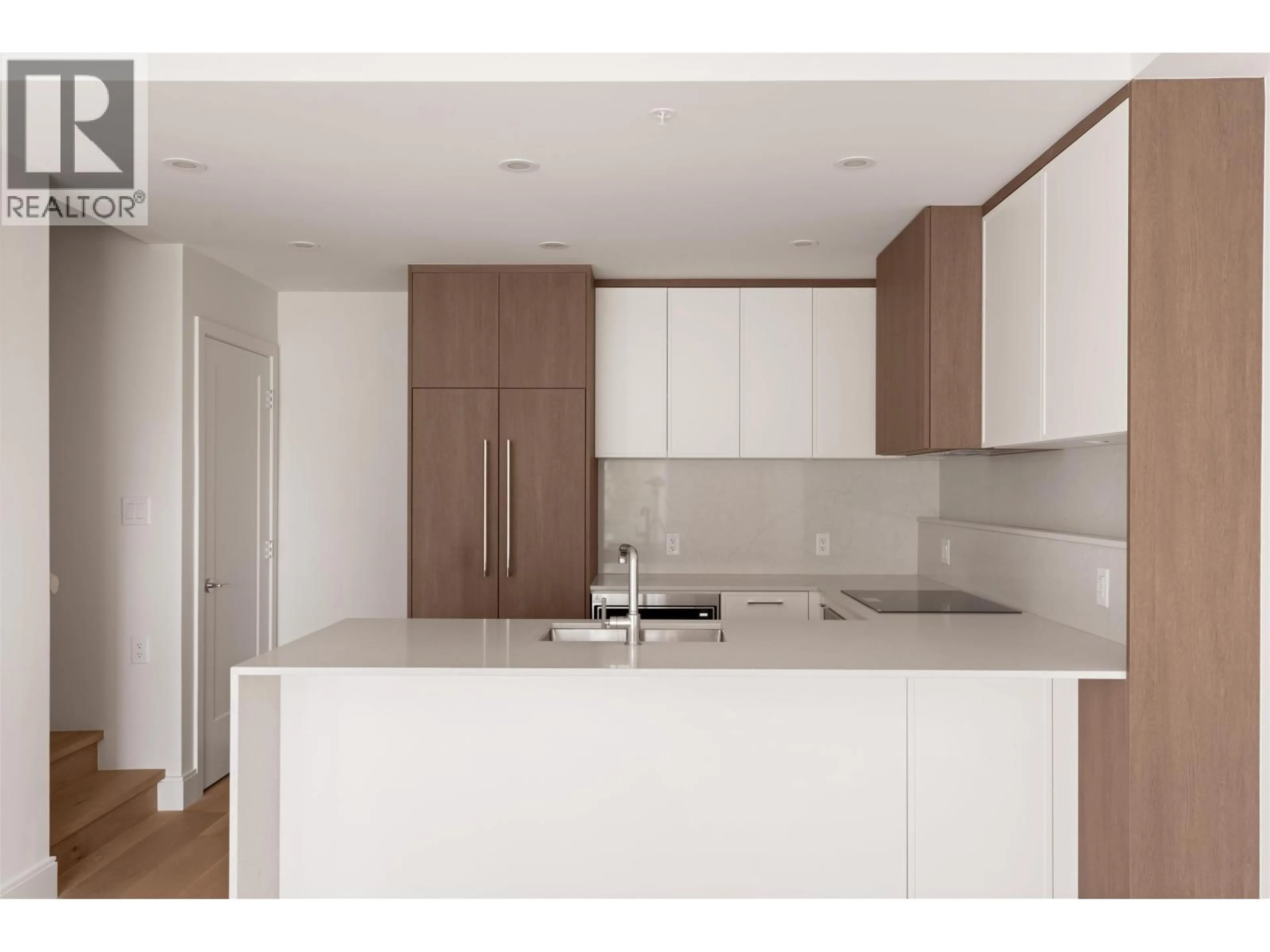 Standard kitchen, wood/laminate floor for 207 - 378 45TH AVENUE, Vancouver British Columbia V5Y0P6