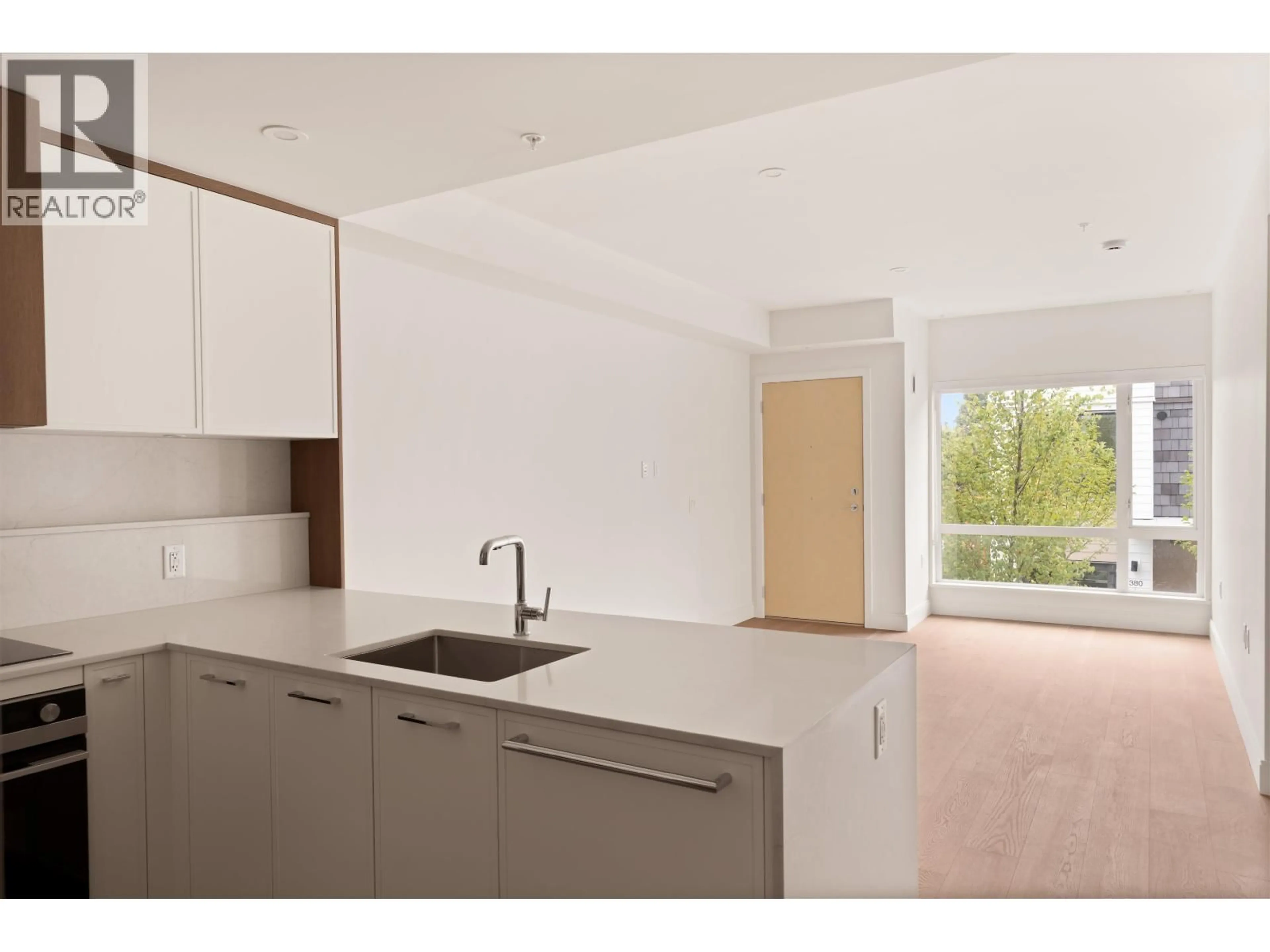 Open concept kitchen, unknown for 207 - 378 45TH AVENUE, Vancouver British Columbia V5Y0P6