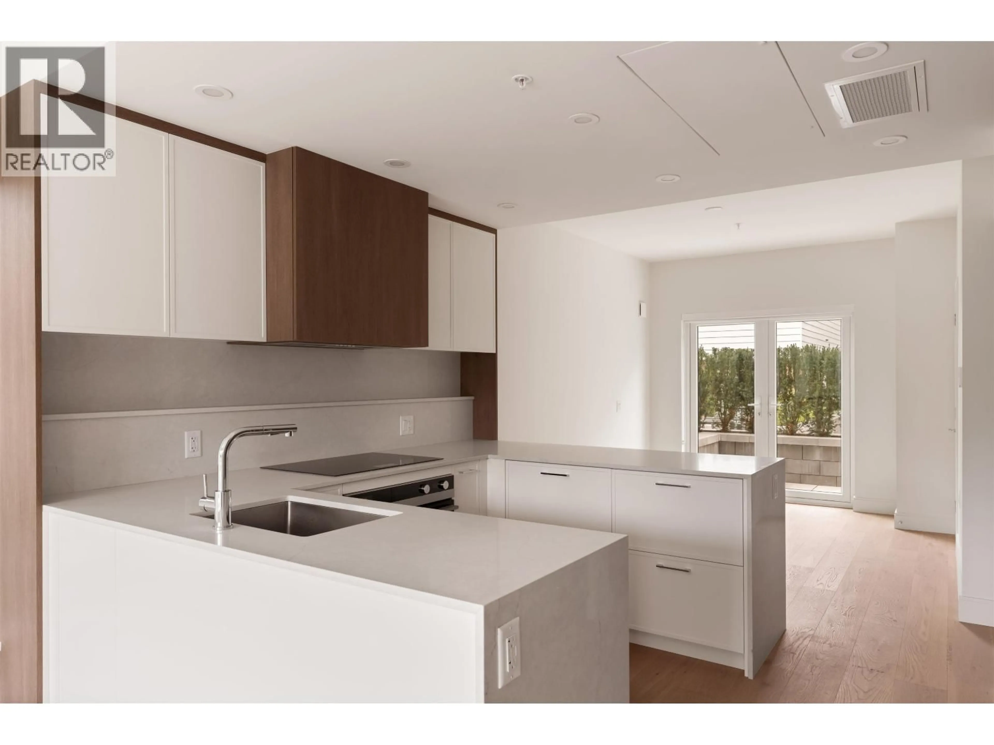 Open concept kitchen, unknown for 386 45TH AVENUE, Vancouver British Columbia V5Y0P6