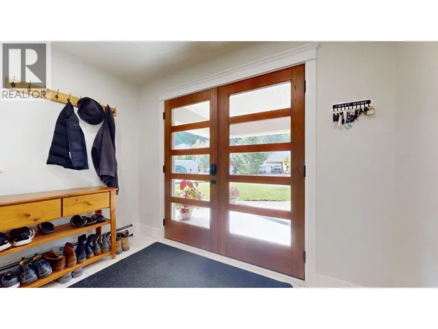 2015 BALSAM WAY, Squamish 2