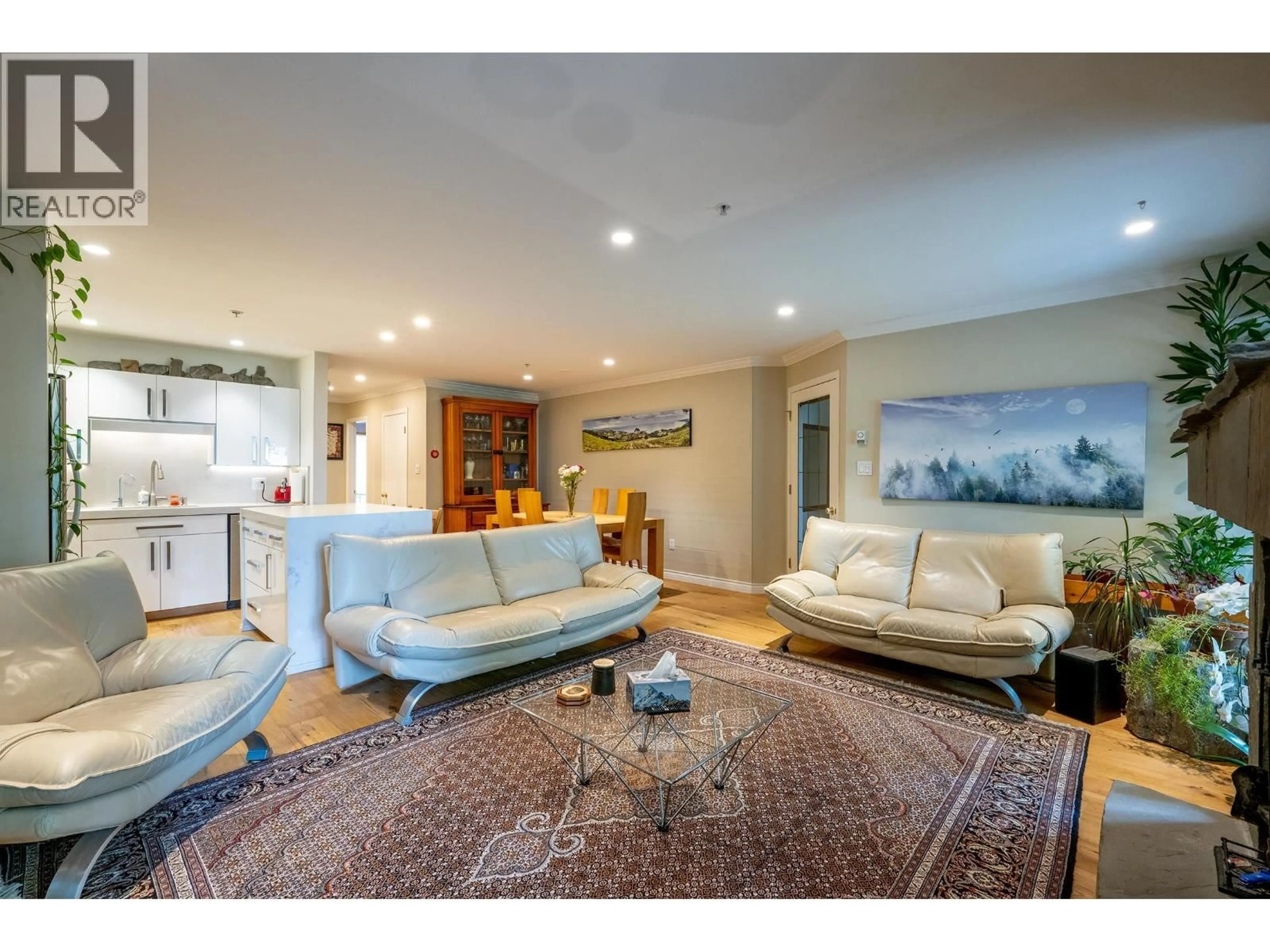 Living room with furniture, unknown for 18 - 4637 BLACKCOMB WAY, Whistler British Columbia V8E0Y6