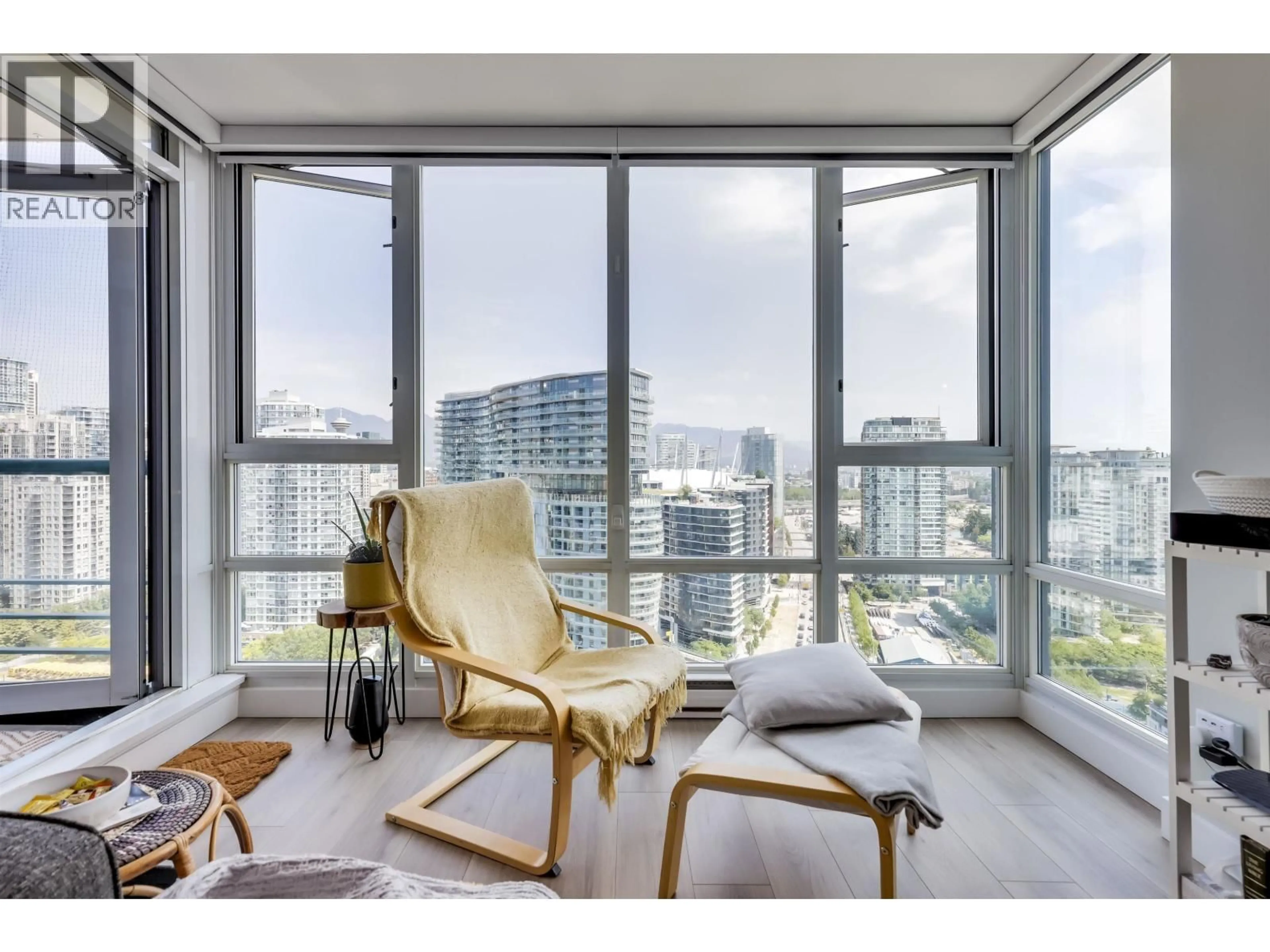 A pic of a room for 2802 - 1033 MARINASIDE CRESCENT, Vancouver British Columbia V6Z3A3