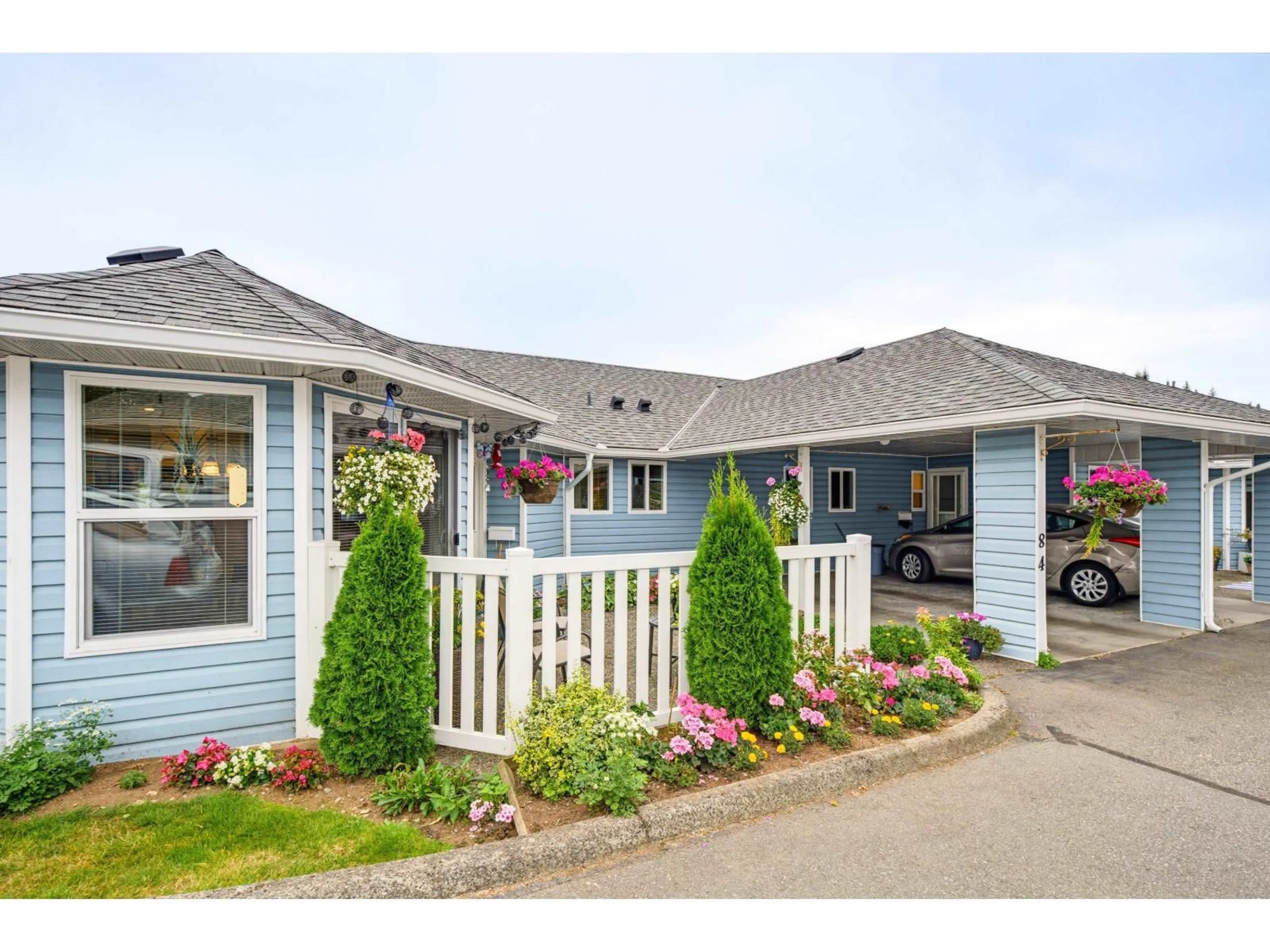 Home with vinyl exterior material, street for 84 - 34959 OLD CLAYBURN ROAD, Abbotsford British Columbia V2S6W7