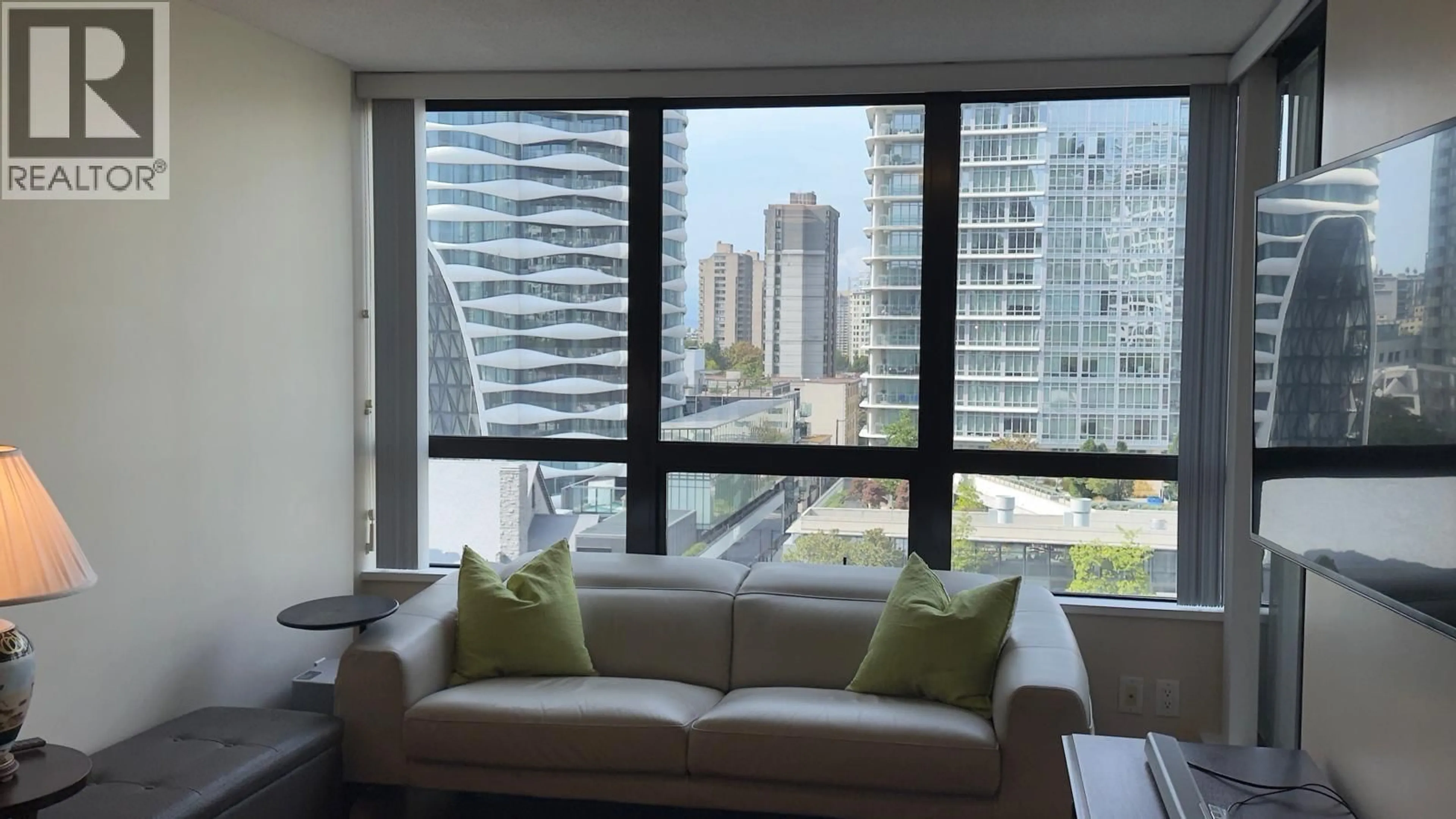 Living room with furniture, unknown for 1406 - 938 SMITHE STREET, Vancouver British Columbia V6Z3H8