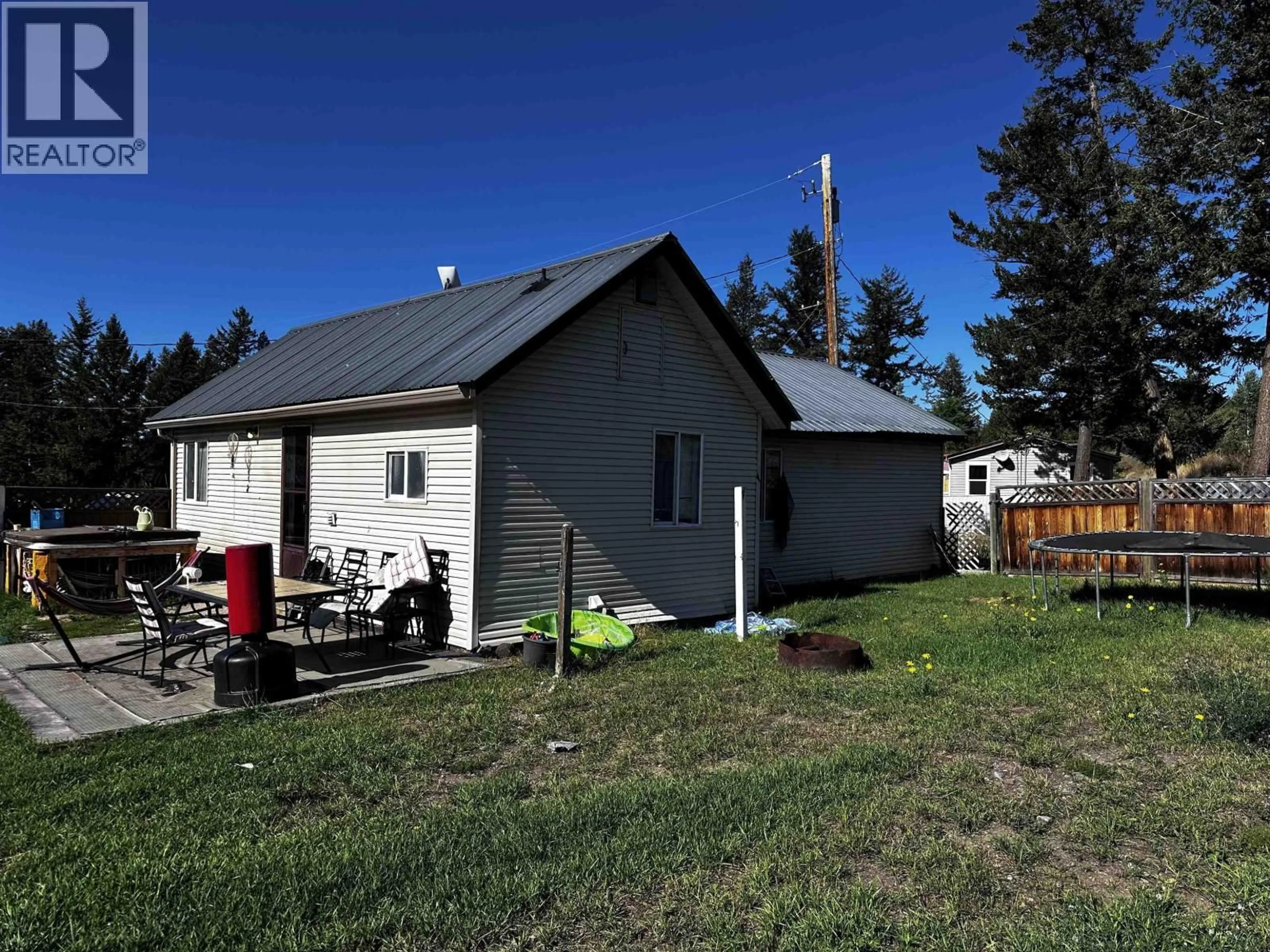 Unknown for 3965 FELKER STREET, Lac La Hache British Columbia V0K1T0