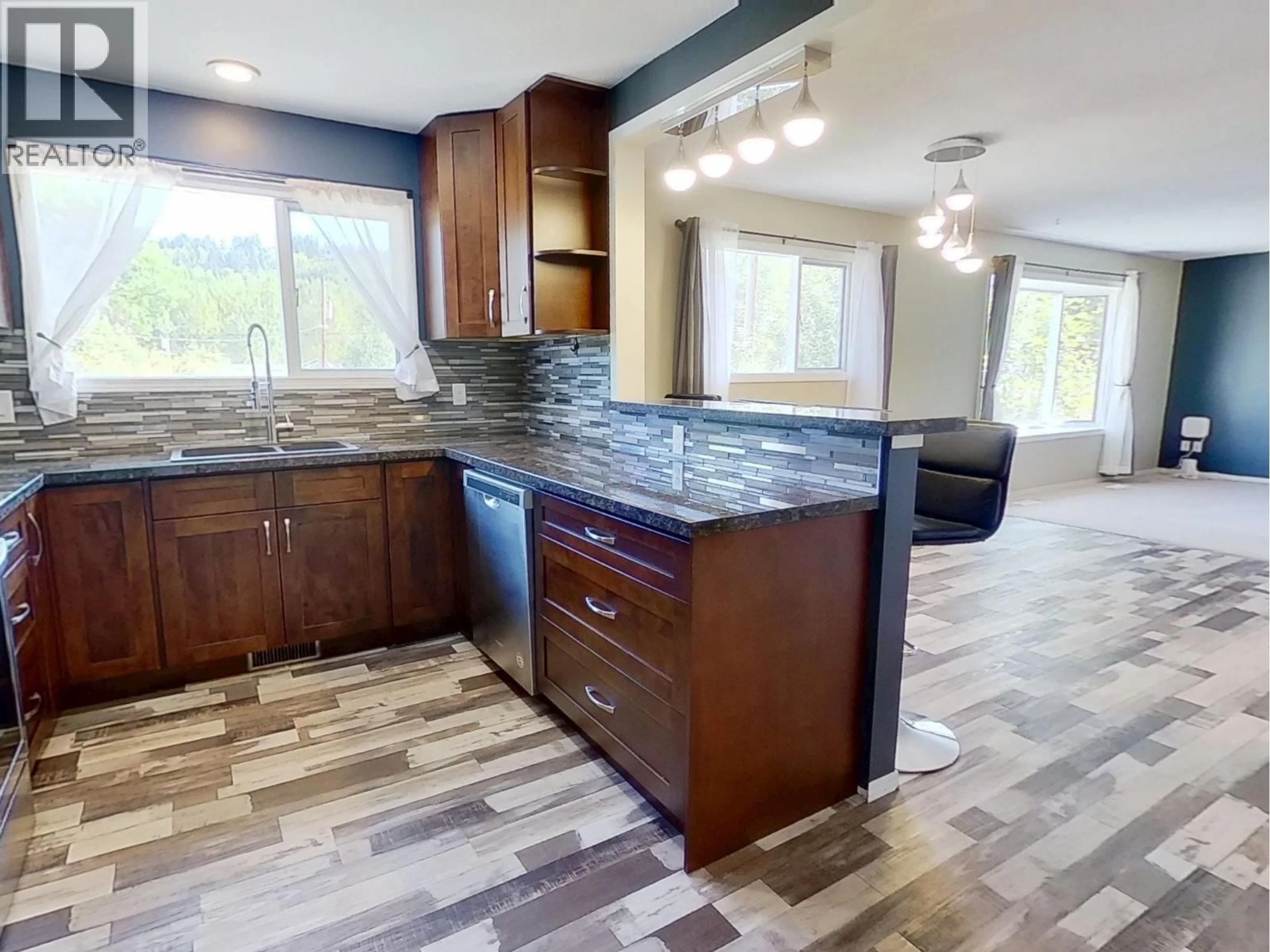 Open concept kitchen, ceramic/tile floor for 121 LINDSAY STREET, Quesnel British Columbia V2J3E4