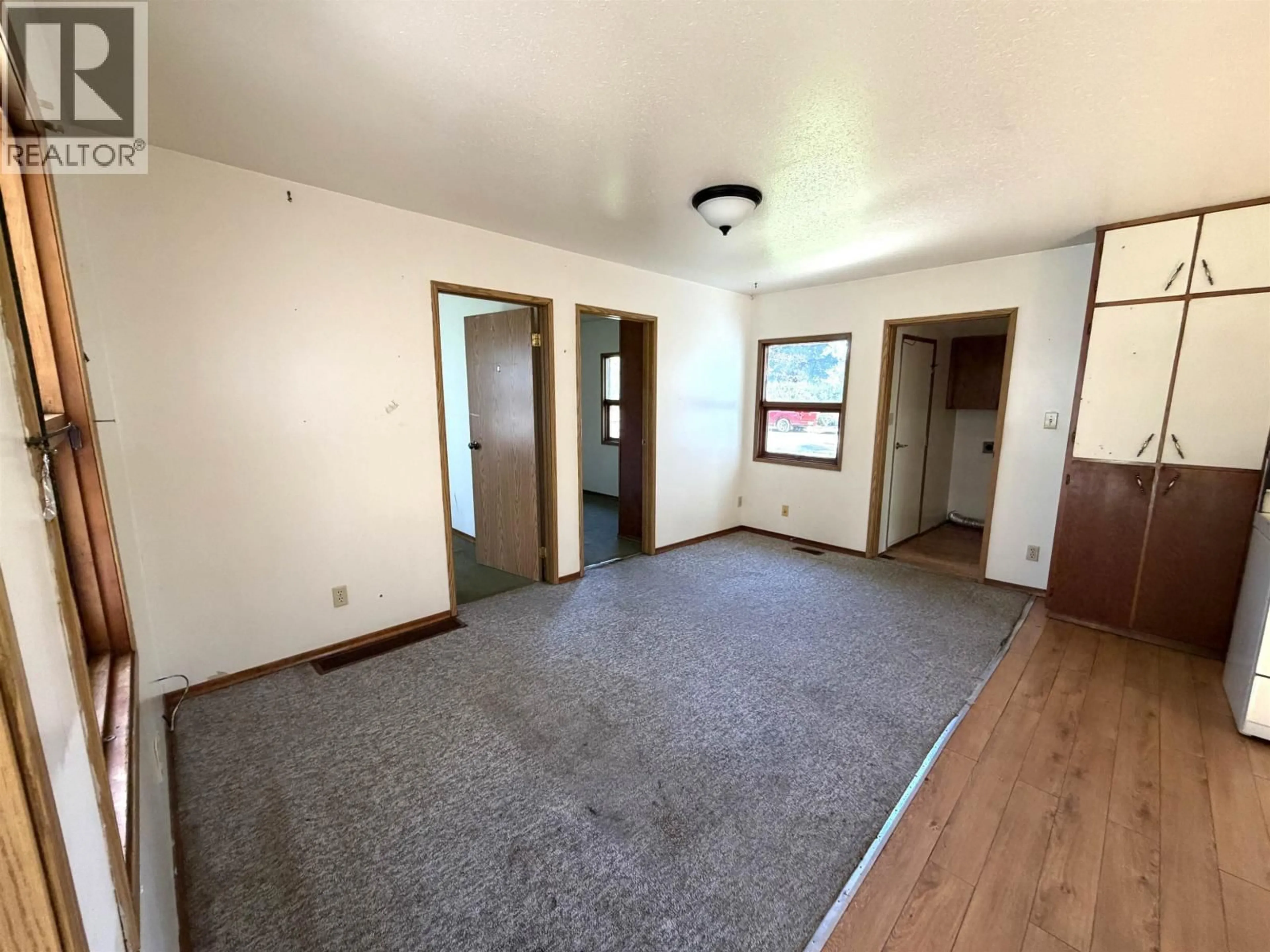 A pic of a room for 3715 2ND AVENUE, Smithers British Columbia V0J2N0
