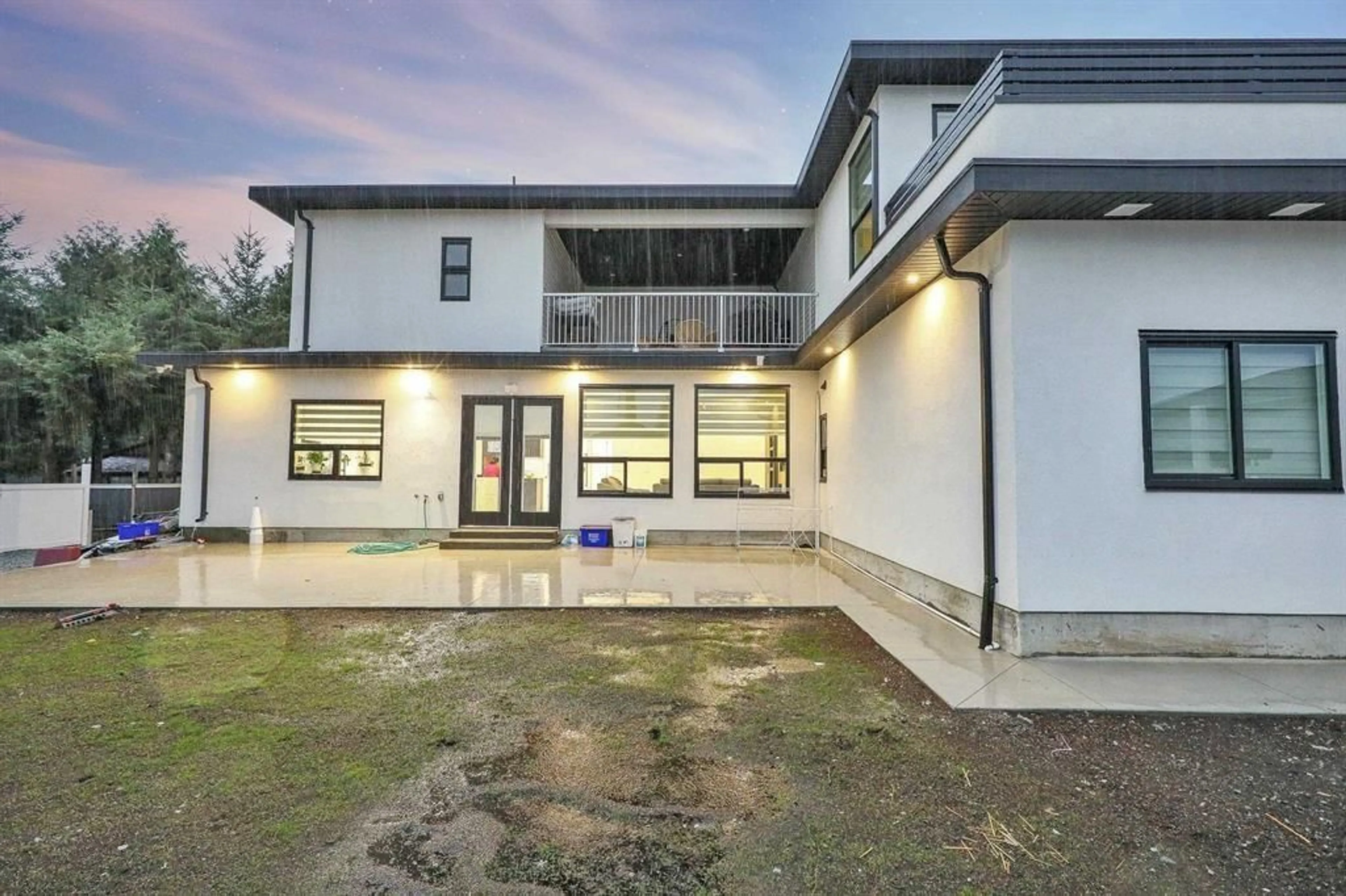 Unknown for 14840 89 AVENUE, Surrey British Columbia V3R7C4