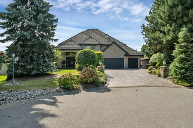 12256 57 AVENUE, Surrey 2