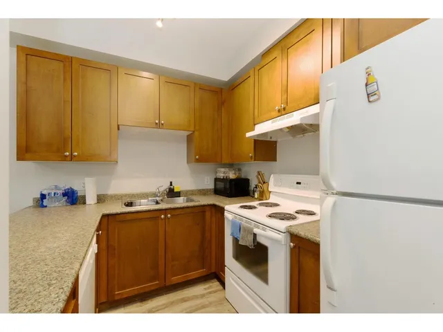 202 - 13277 108 AVENUE, Surrey 5