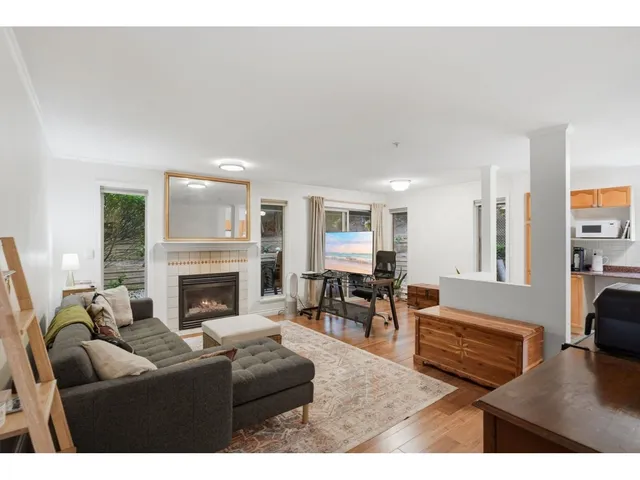 116 - 33478 ROBERTS AVENUE, Abbotsford 4