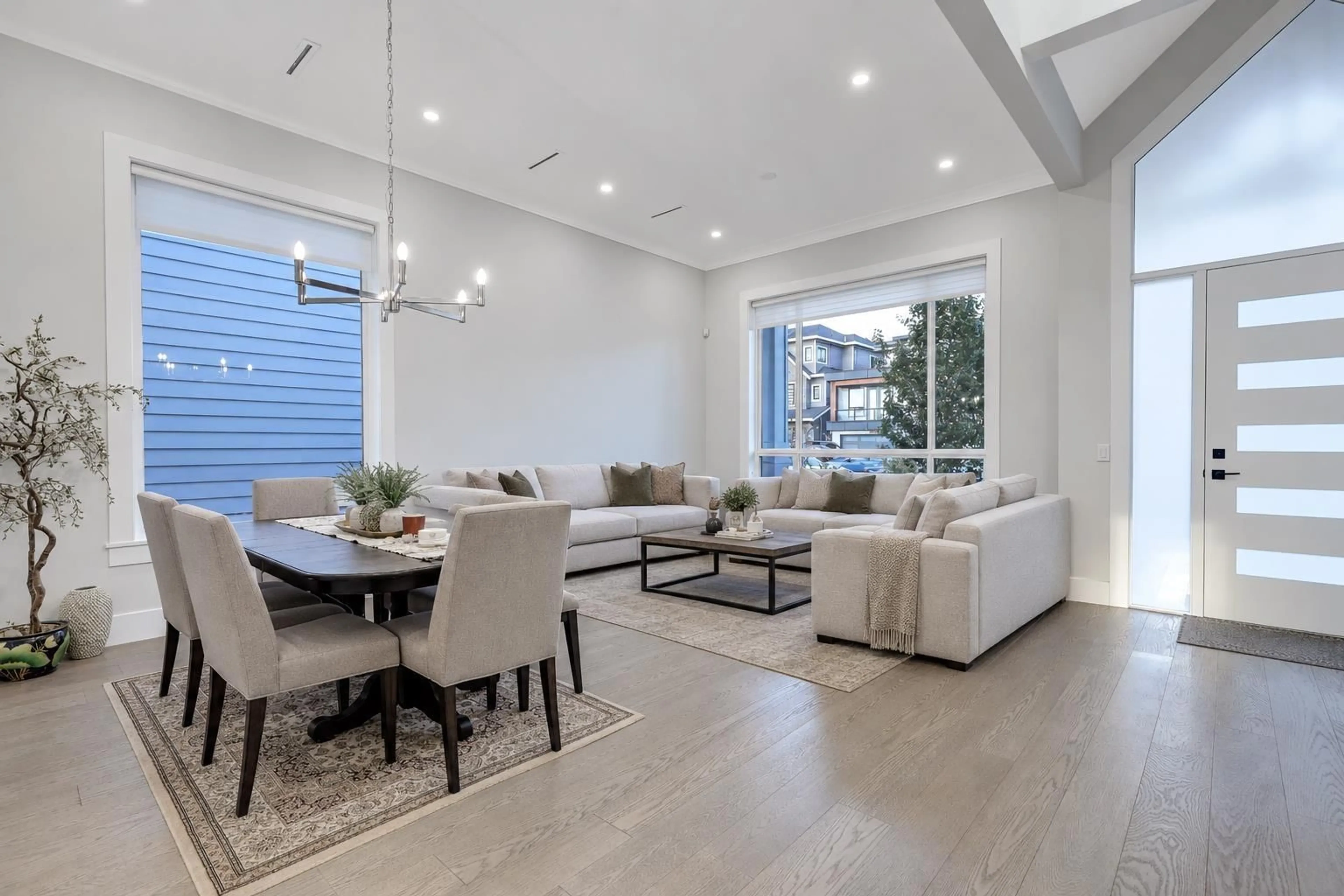 Living room with furniture, unknown for 7755 154A STREET, Surrey British Columbia V3S1C2