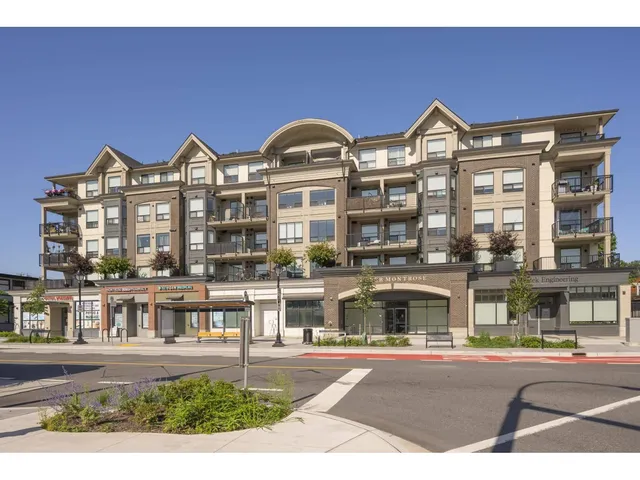 418 - 2493 MONTROSE AVENUE, Abbotsford 3