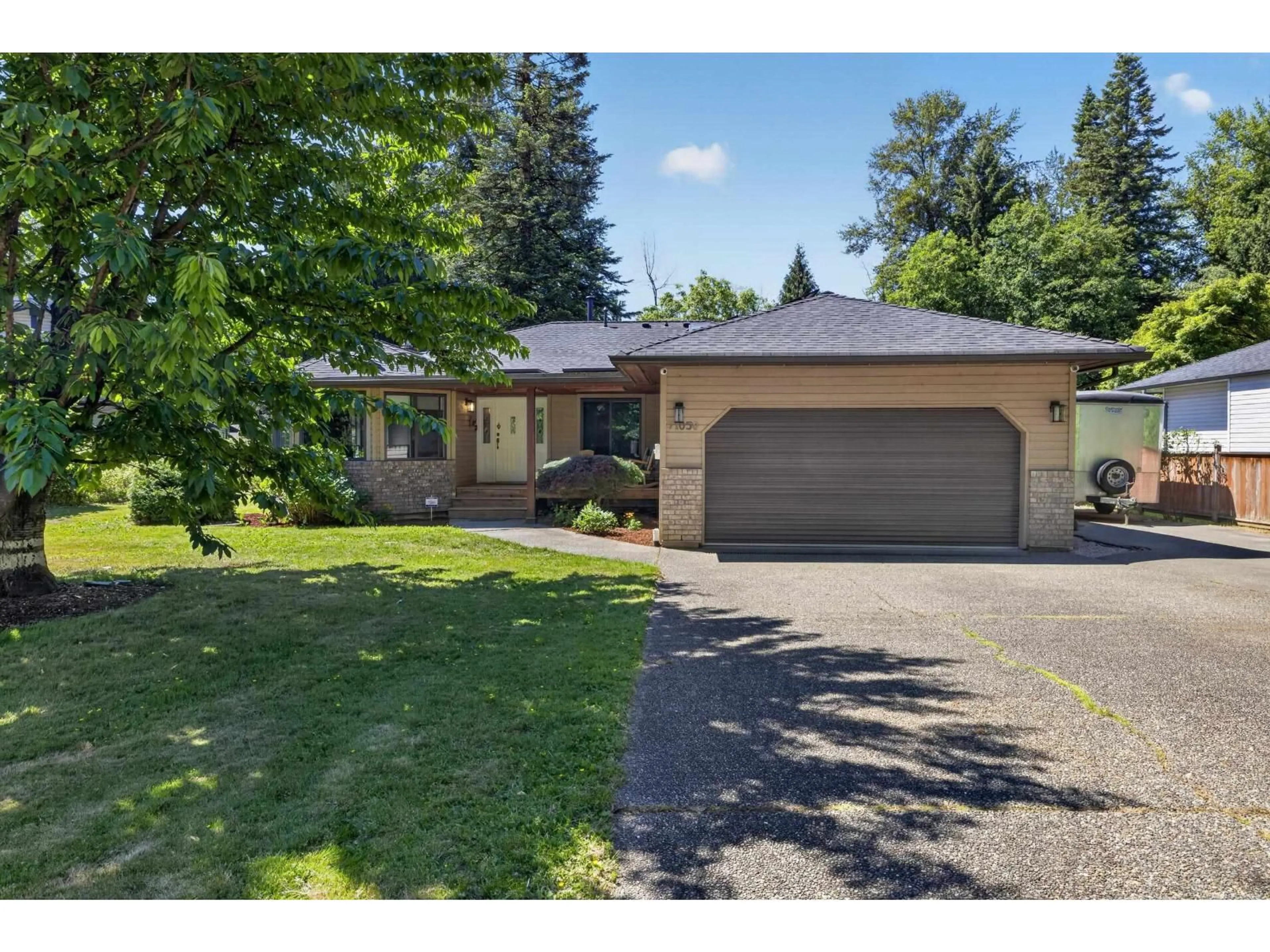 Unknown for 21050 YEOMANS CRESCENT, Langley British Columbia V1M2P7