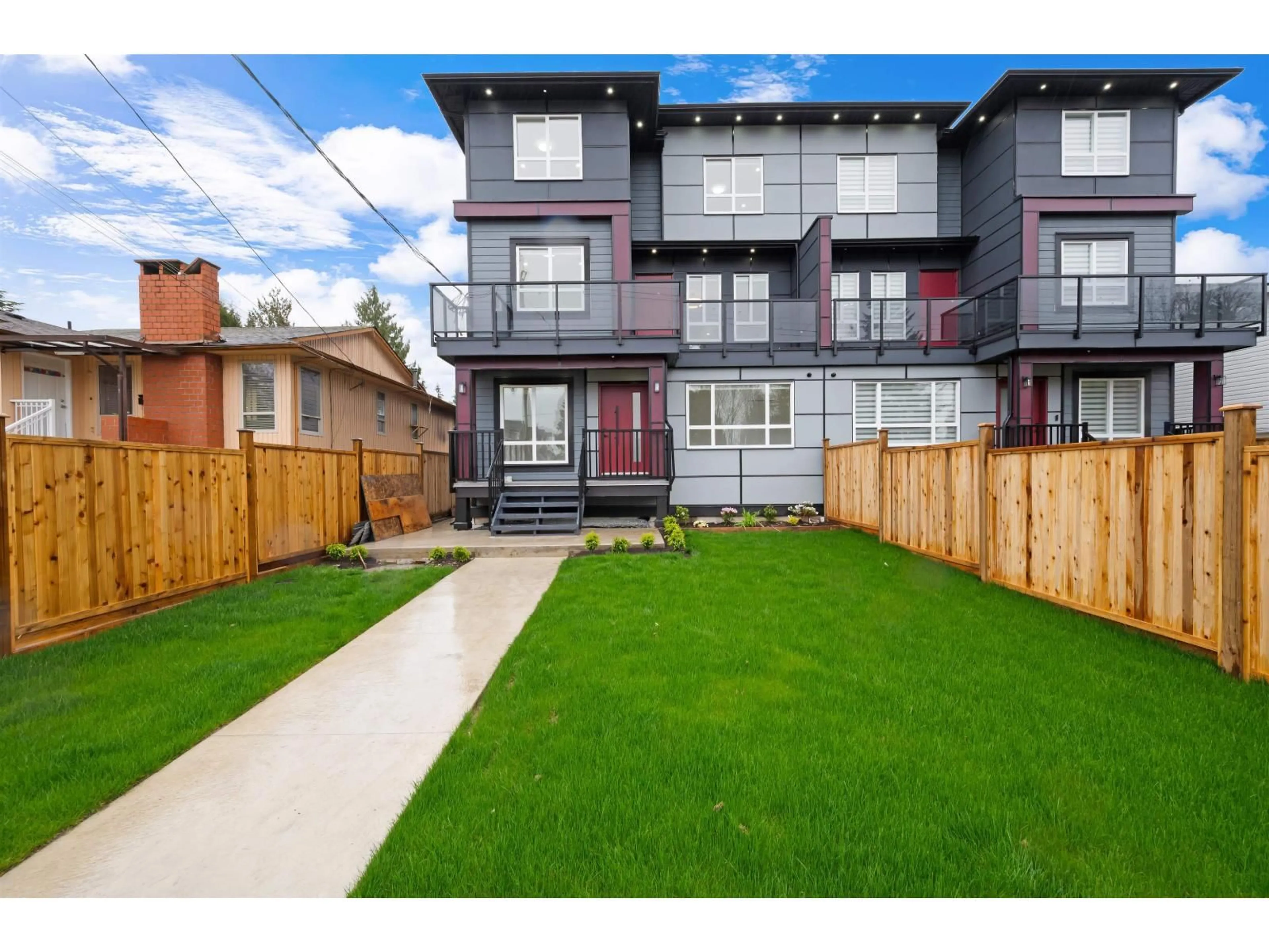 Home with brick exterior material, street for 102 - 10432 128 STREET, Surrey British Columbia V3T5J1