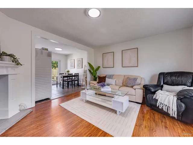 5052 205B STREET, Langley 3