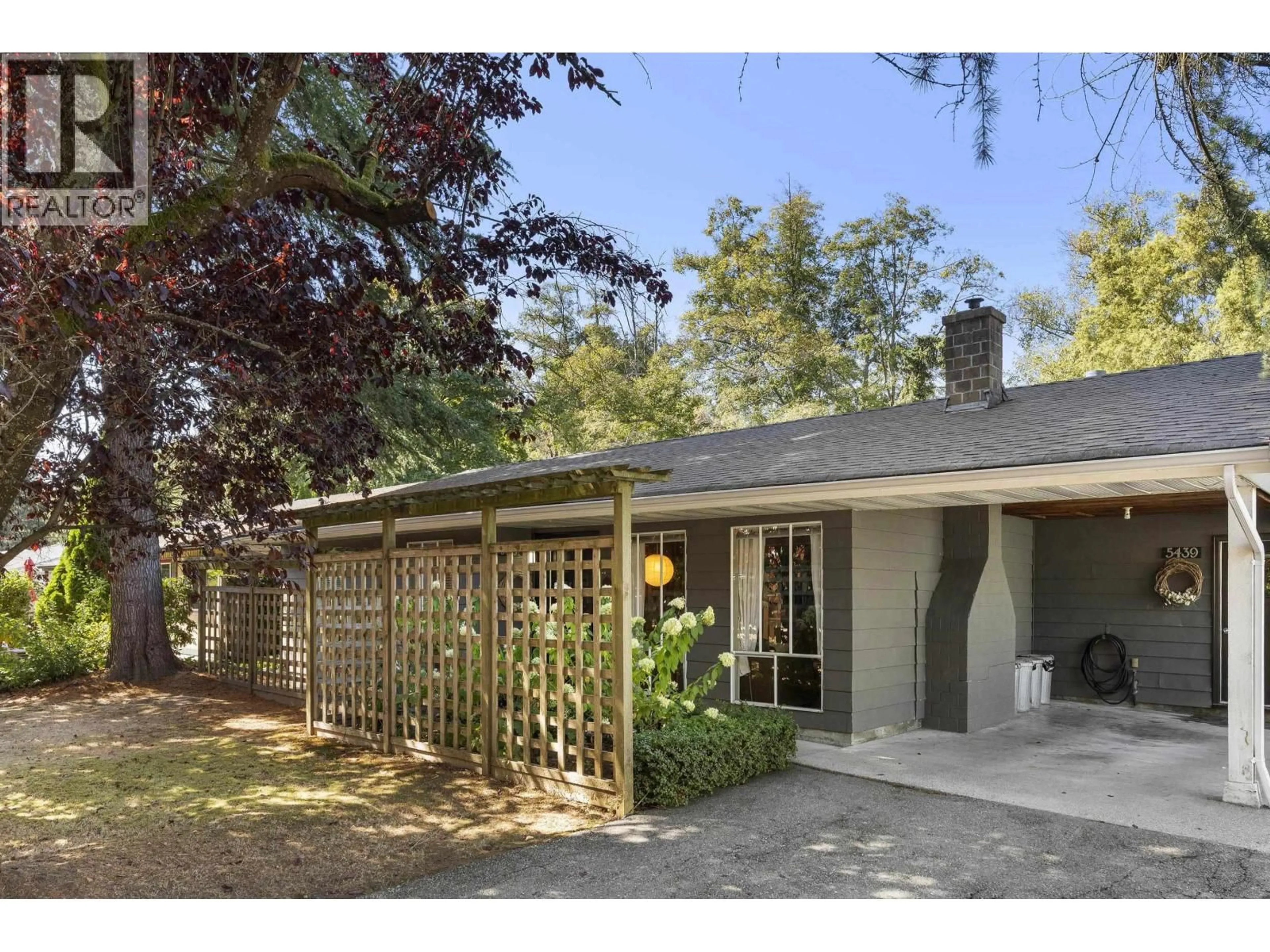 Unknown for 5439 RIVER ROAD, Delta British Columbia V4K1S8