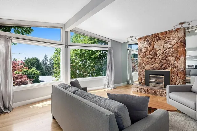 10641 WESTSIDE DRIVE, Delta 2